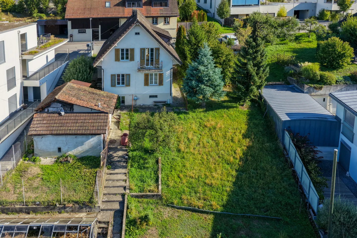 Terrain à bâtir avec ancienne propriété dans un emplacement privilégié avec vue - Photo 2 sur 10