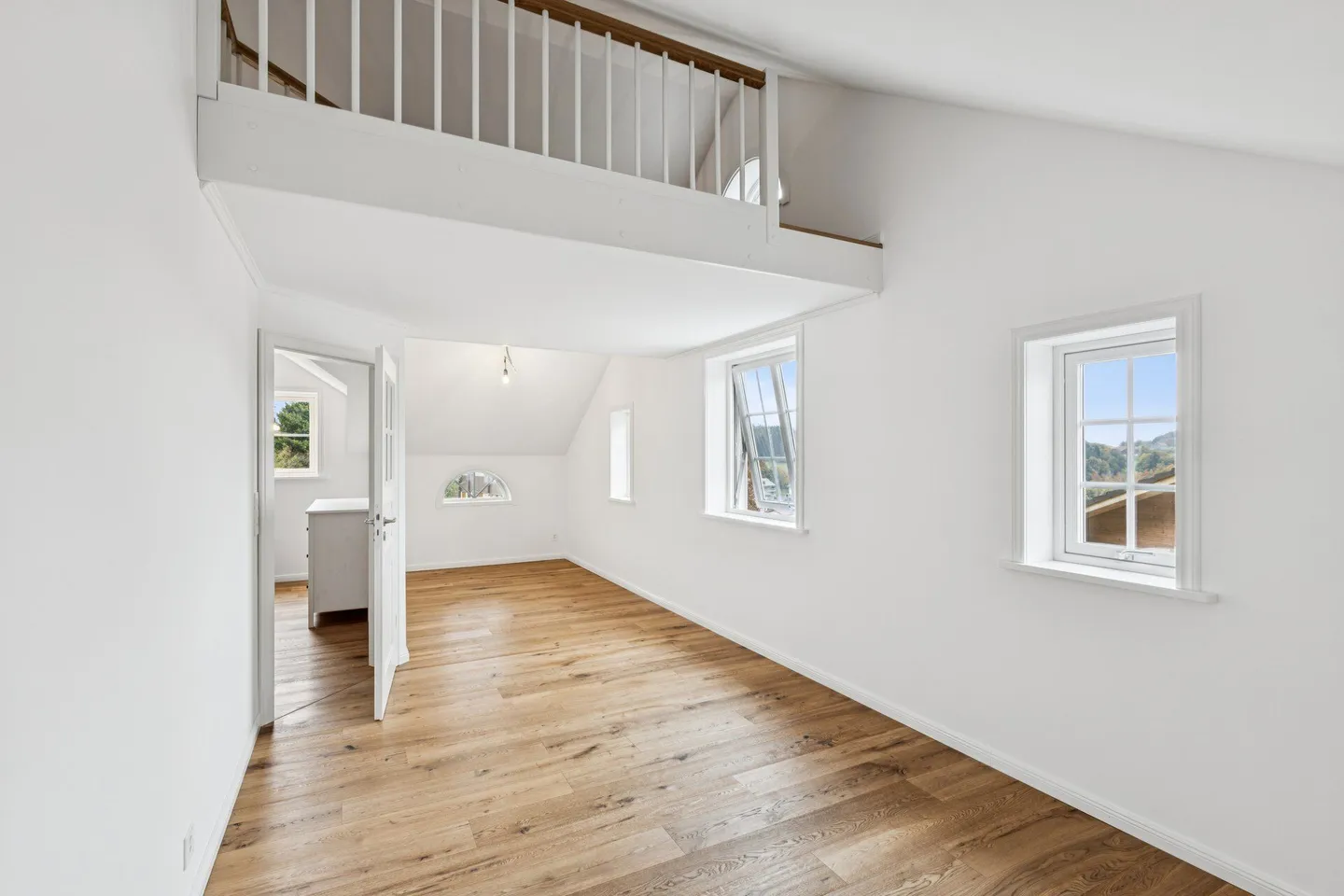 Swedish House with Lake and Mountain View! - Your Home in a Dreamlike Natural Setting! - Photo 6 of 12