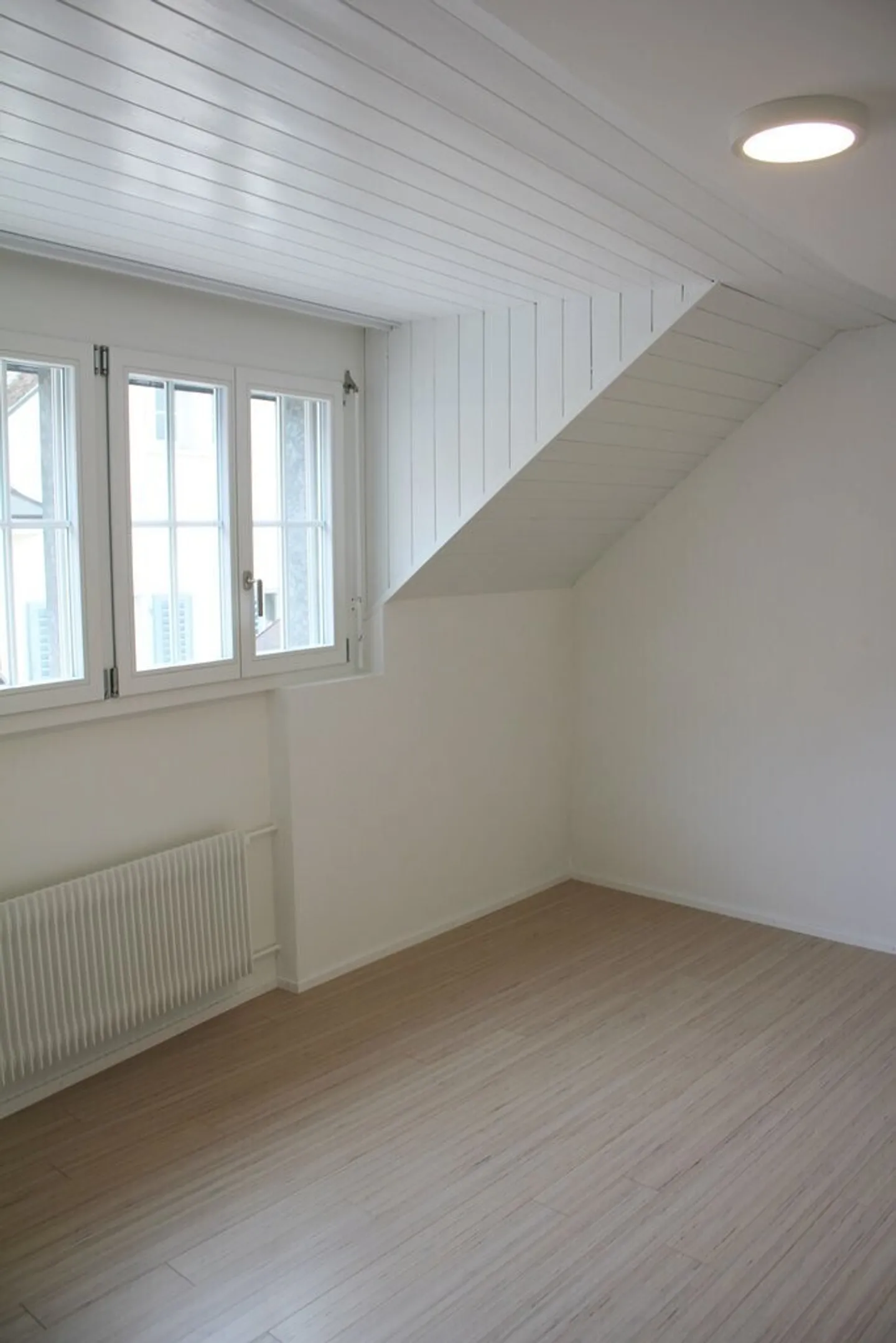 Accogliente appartamento di 3,5 stanze in affitto nella città vecchia di Chur! - Foto 3 di 7