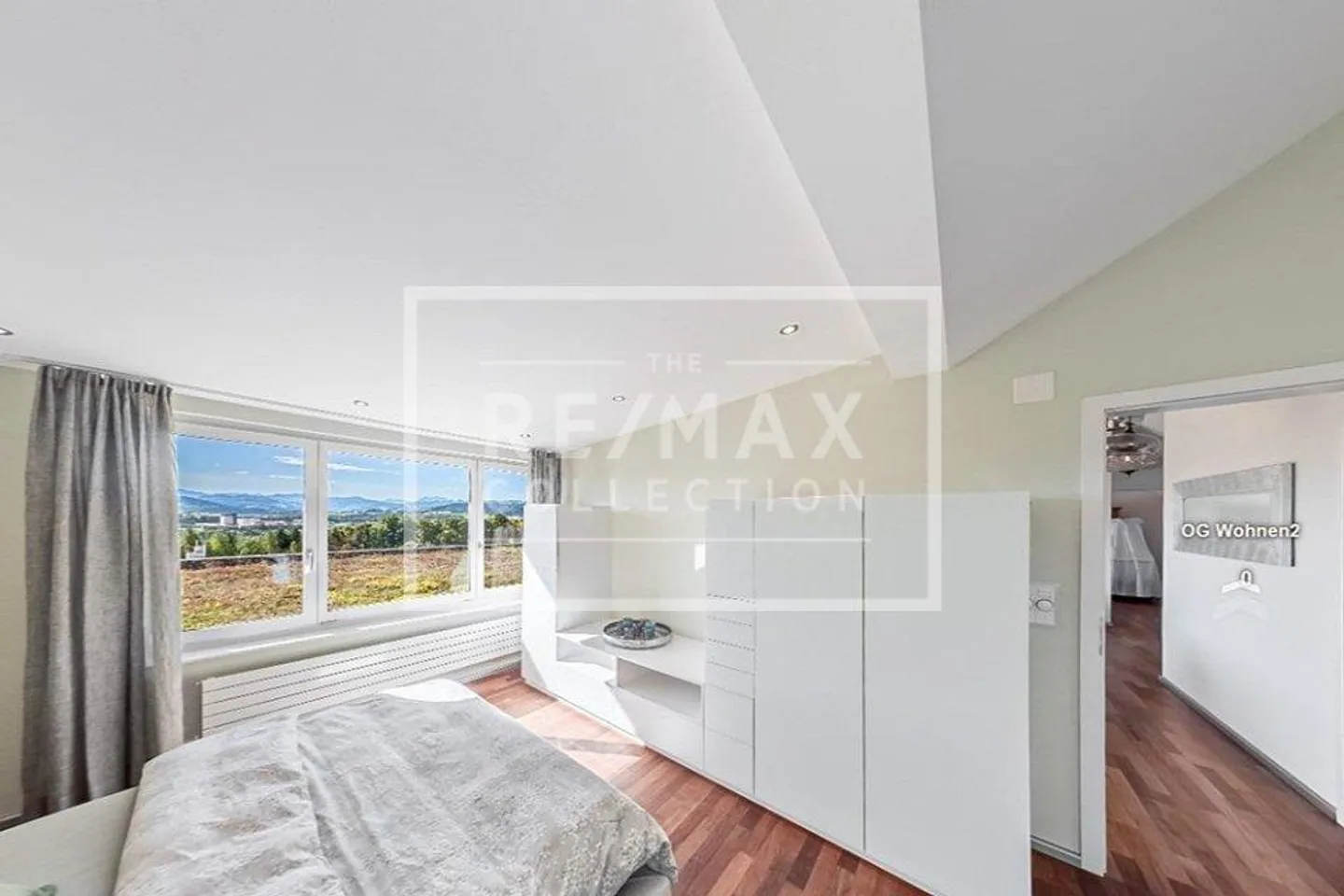 Exclusive Living with Wellness Oasis and Säntis Panorama - Photo 12 of 13