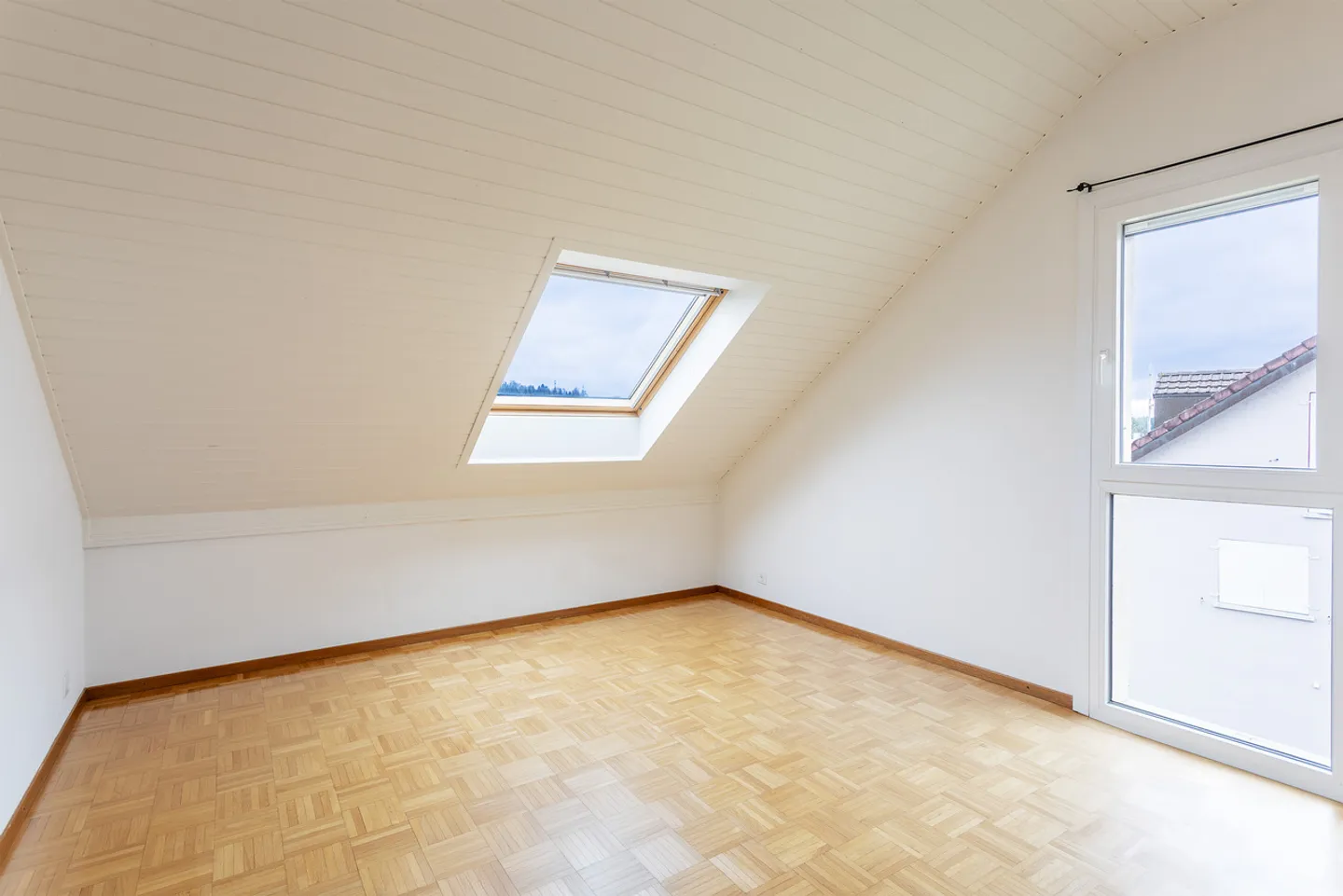 Appartement 4,5 pièces plus surcombles aménagés  - Photo 7 sur 11