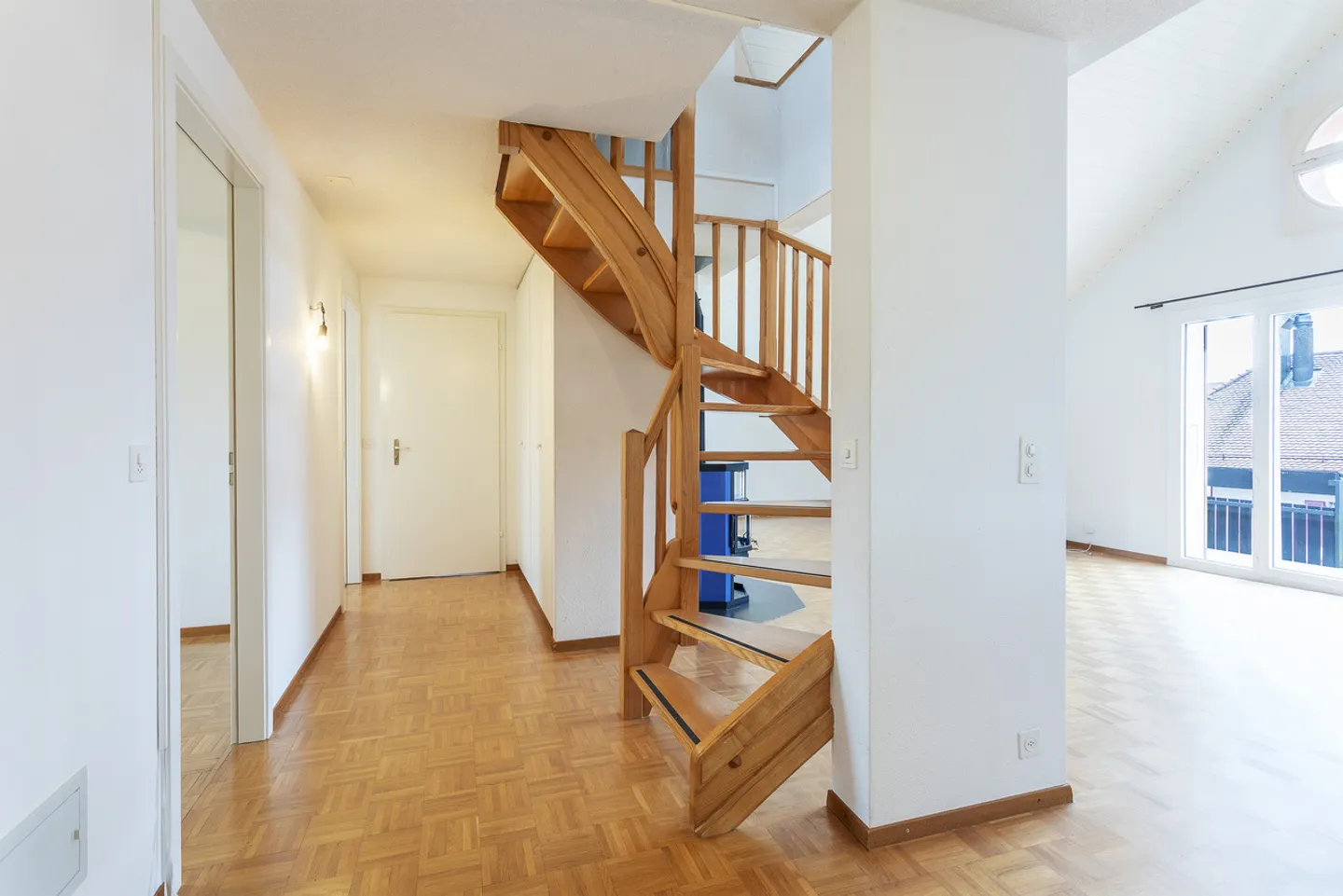 Appartement 4,5 pièces plus surcombles aménagés  - Photo 8 sur 11