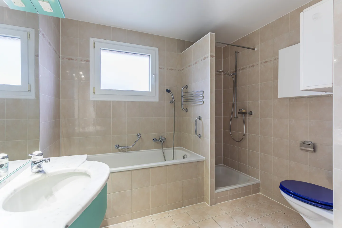 Appartement 4,5 pièces plus surcombles aménagés  - Photo 10 sur 11