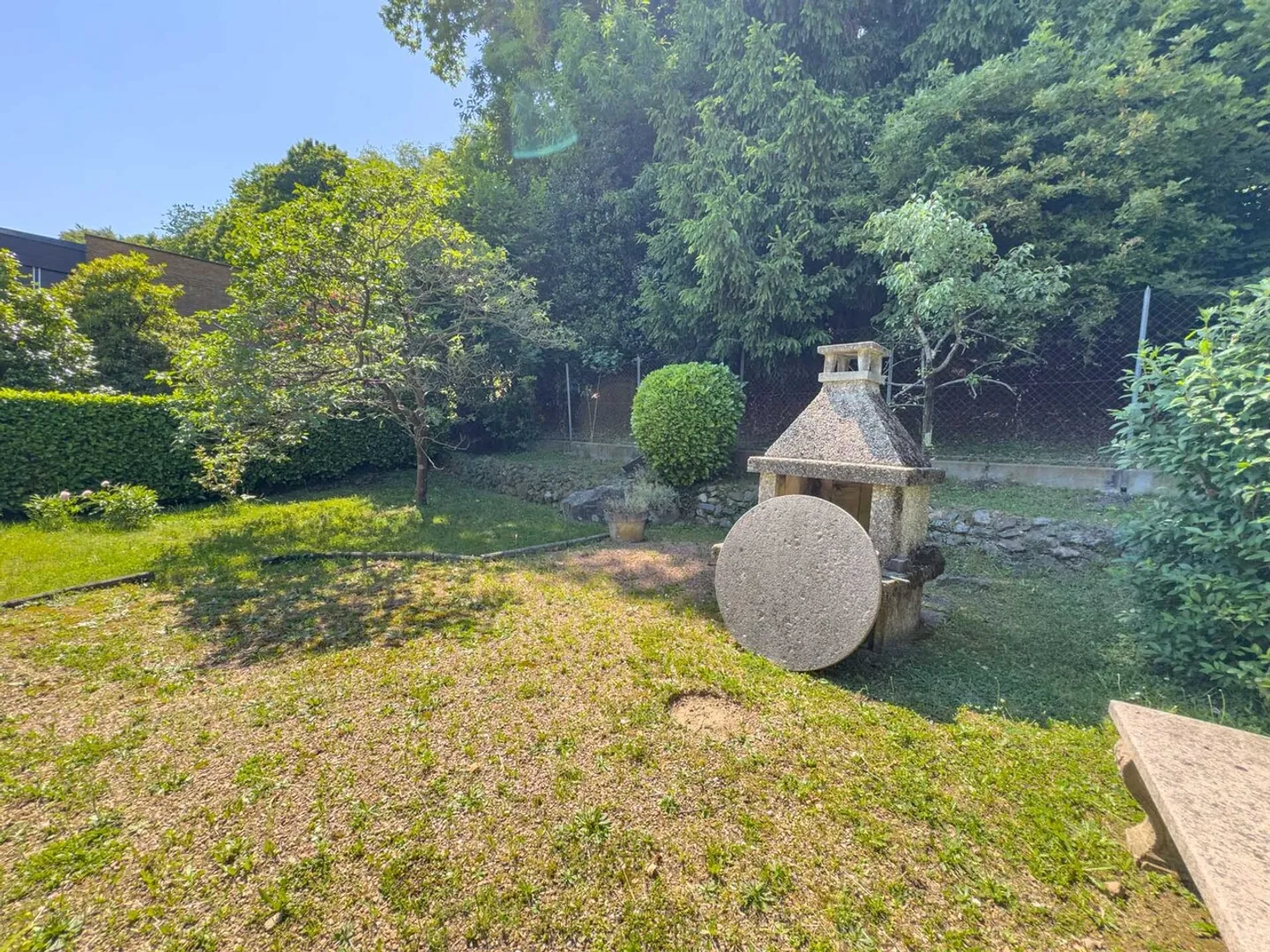 Villa with garden and open view of Lake Lugano in Carona - Photo 12 of 17