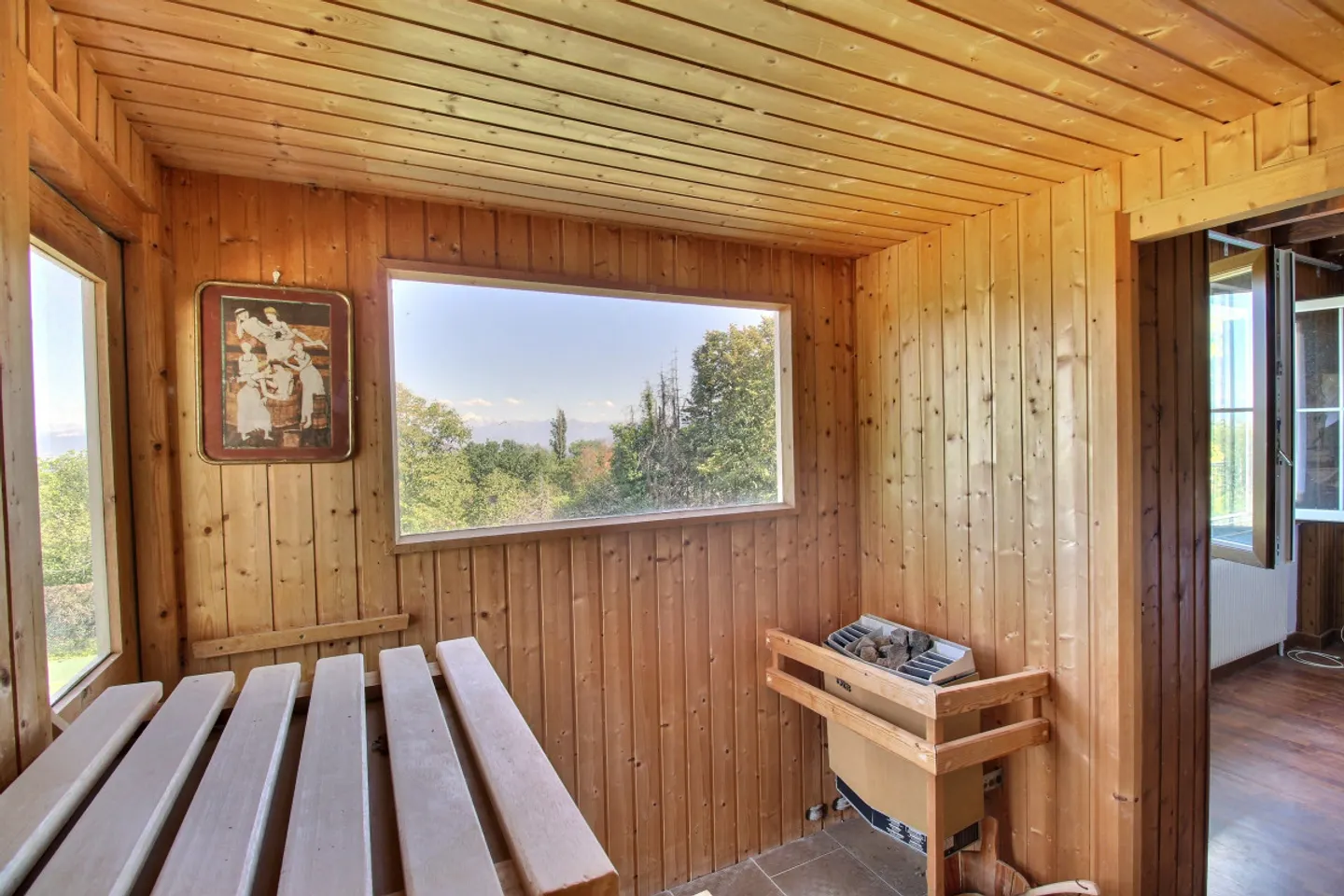 Spaziosa casa indipendente in zona tranquilla con vista - Foto 12 di 18
