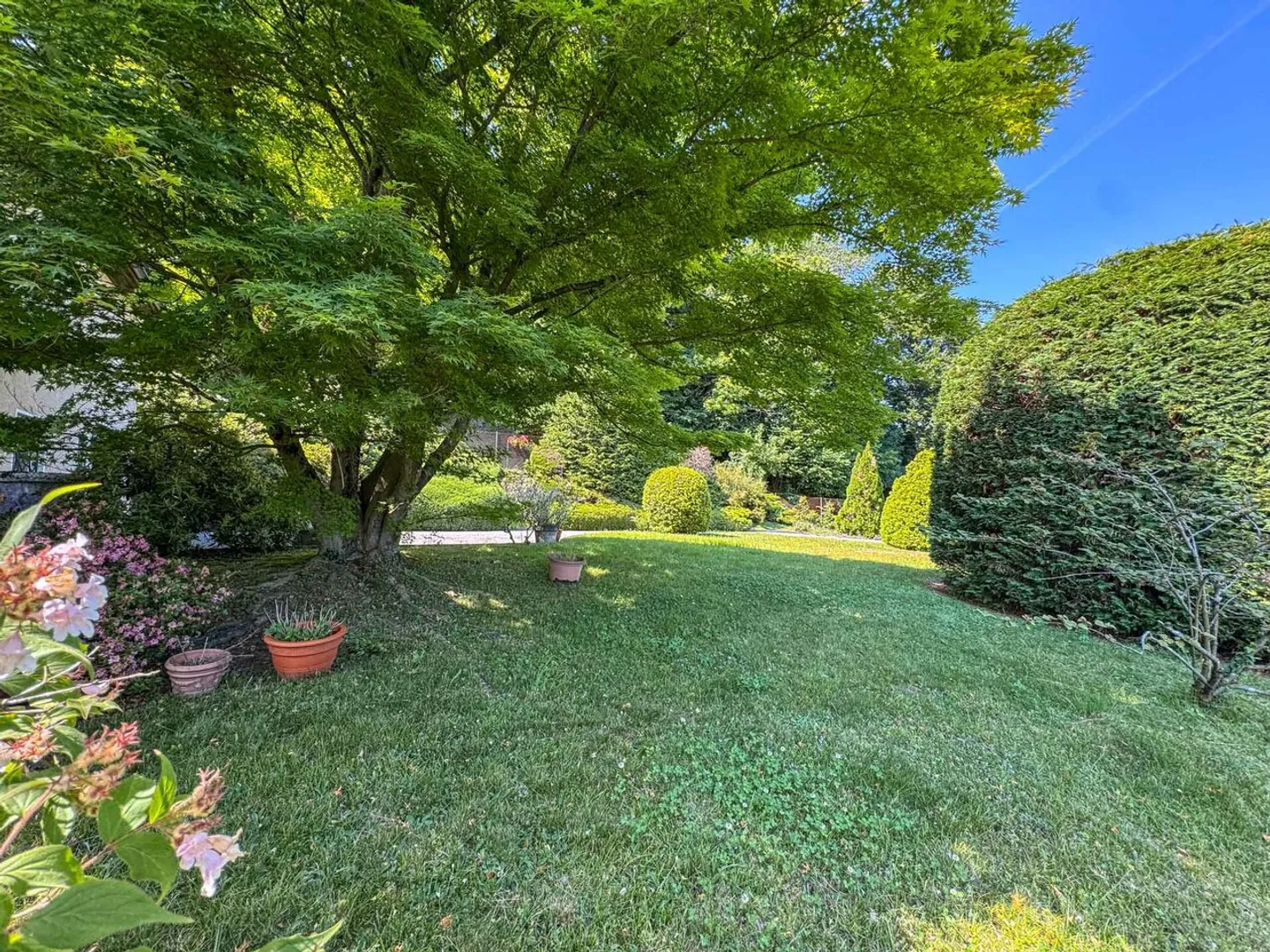 Villa with garden and open view of Lake Lugano in Carona - Photo 13 of 17