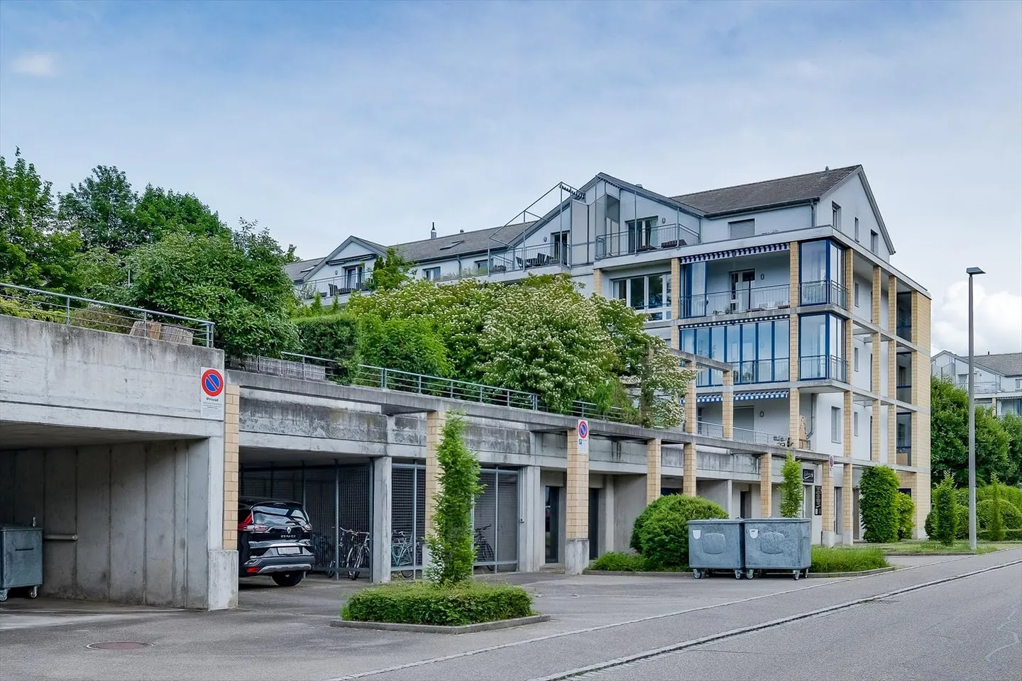 Apartment for rent - Photo 1 of 12