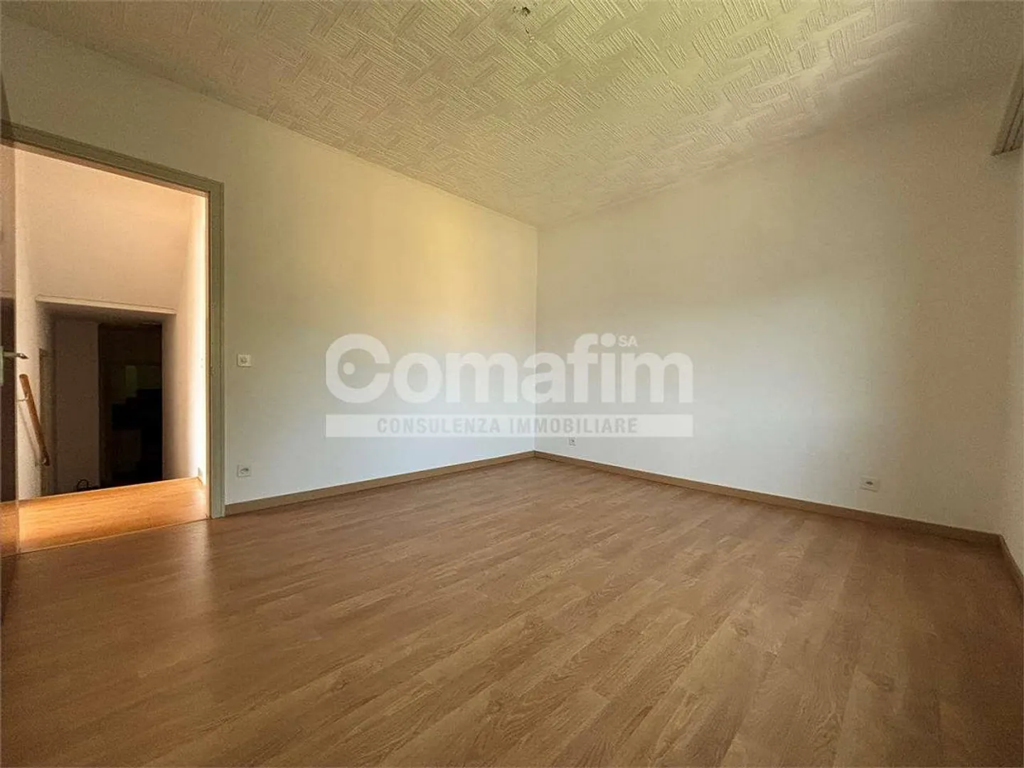 4 Chambres avec Vue Panoramique à Ponte Tresa - Photo 9 sur 10