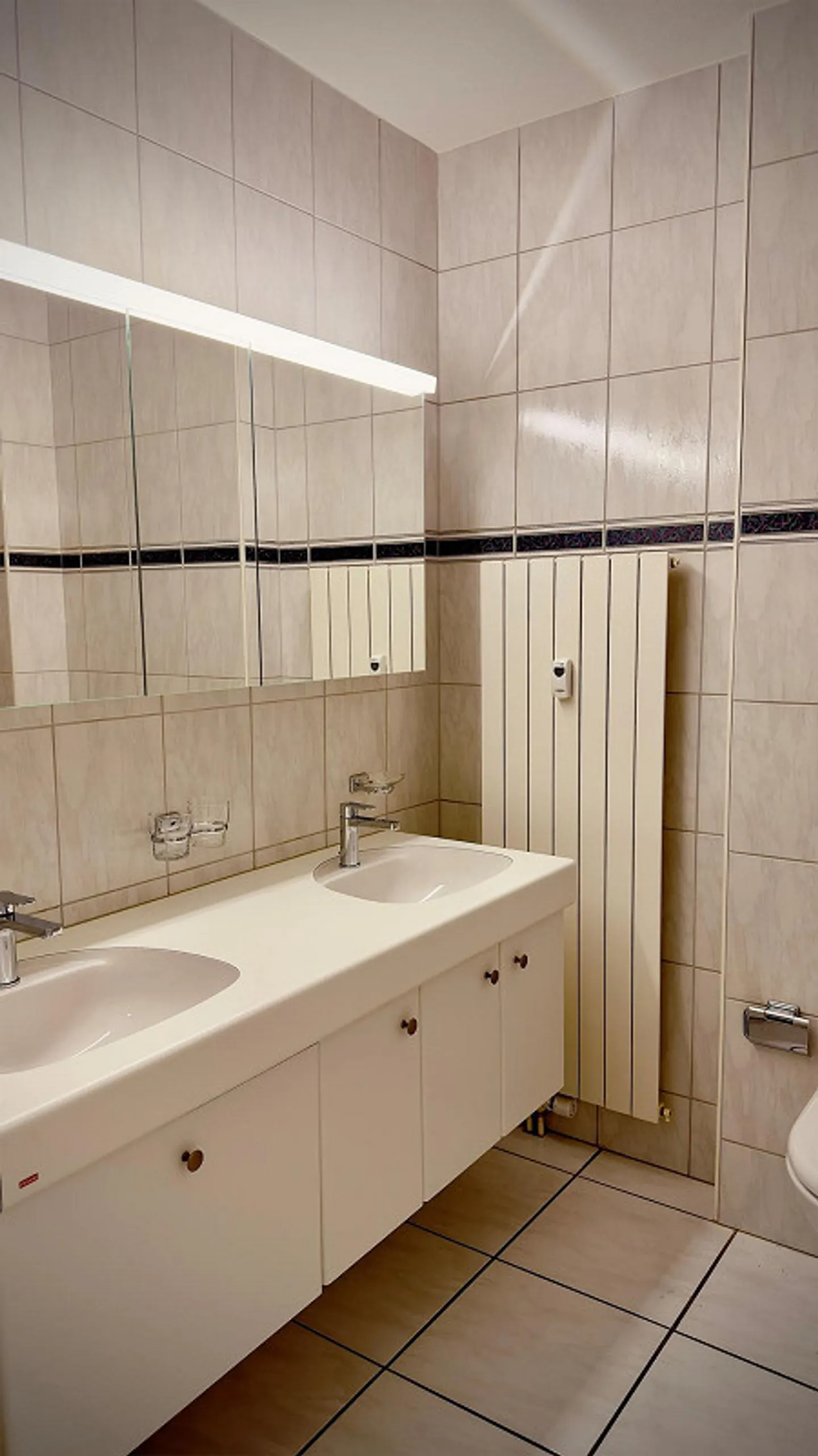 Appartement Central et Spacieux - Photo 6 sur 9