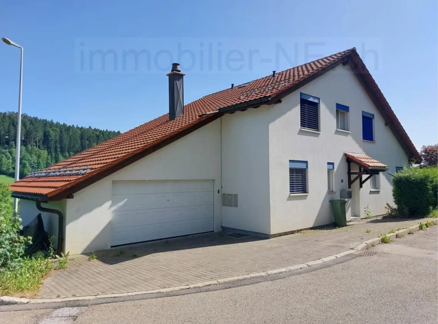 Spacious individual villa with superb views of the countryside - Photo 1 of 13