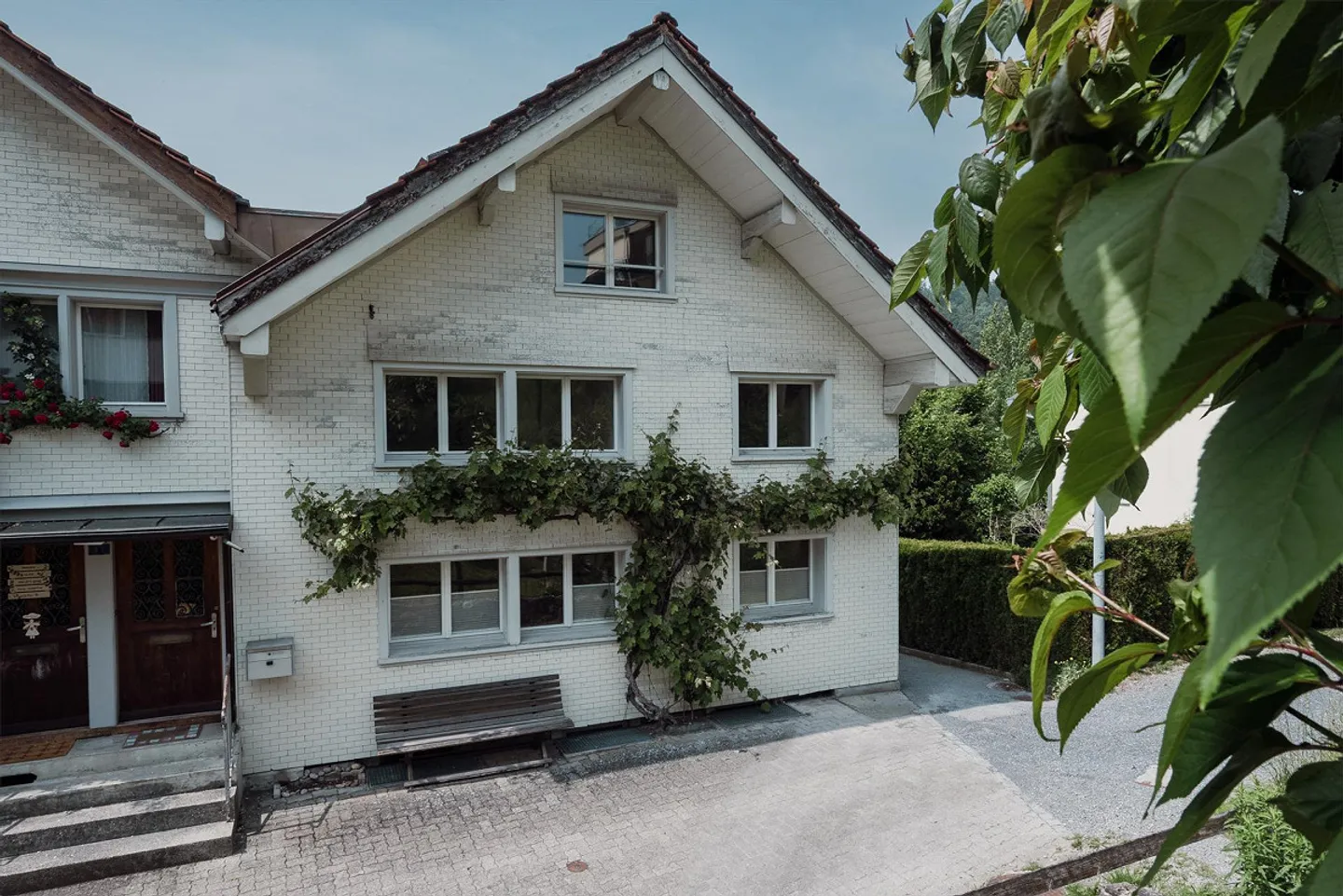 Appenzeller House / Terraced House in Preferred Location Including 1 Parking Space - Photo 15 of 15