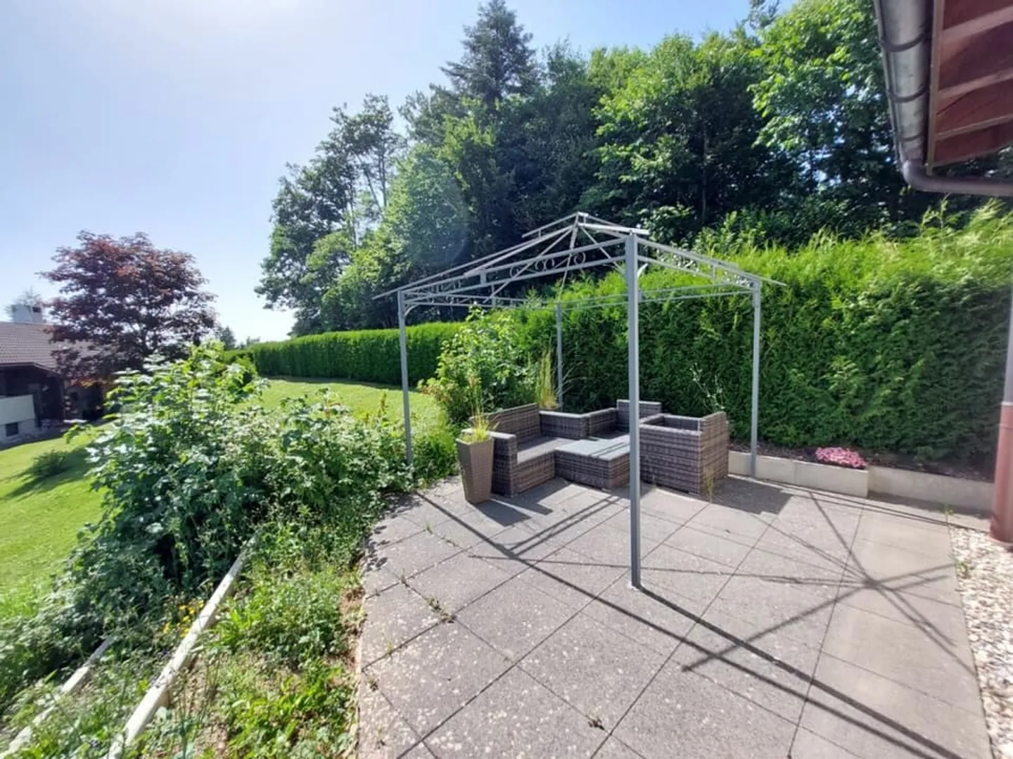 Spacious individual villa with superb views of the countryside - Photo 5 of 13