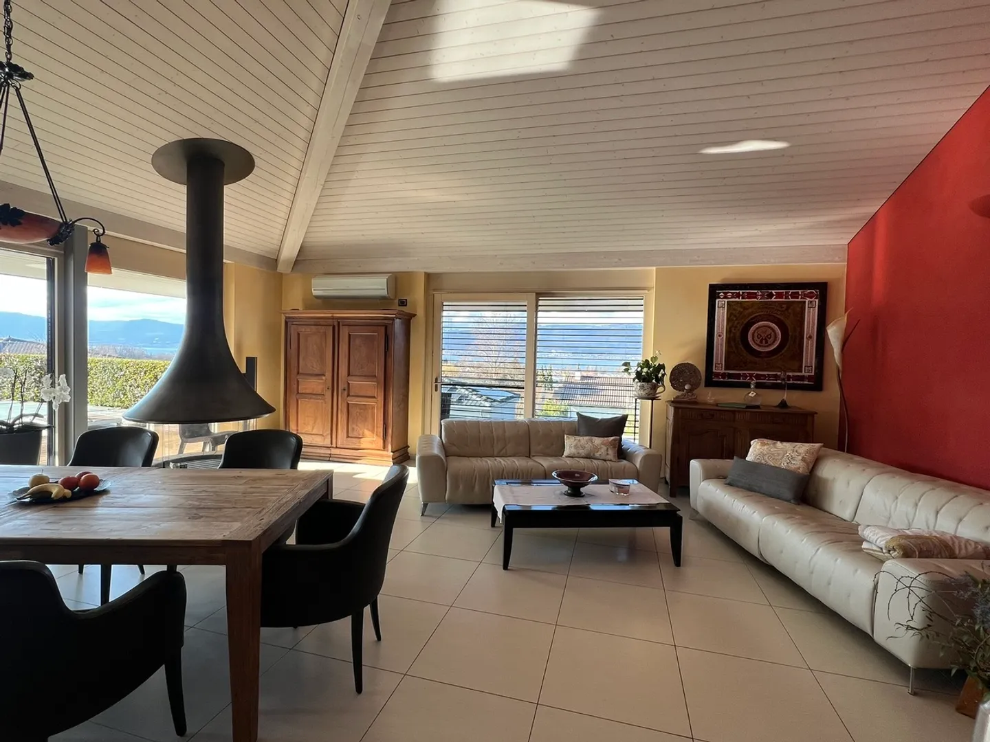 Villa Charmante avec Vue sur le Lac - Photo 12 sur 18