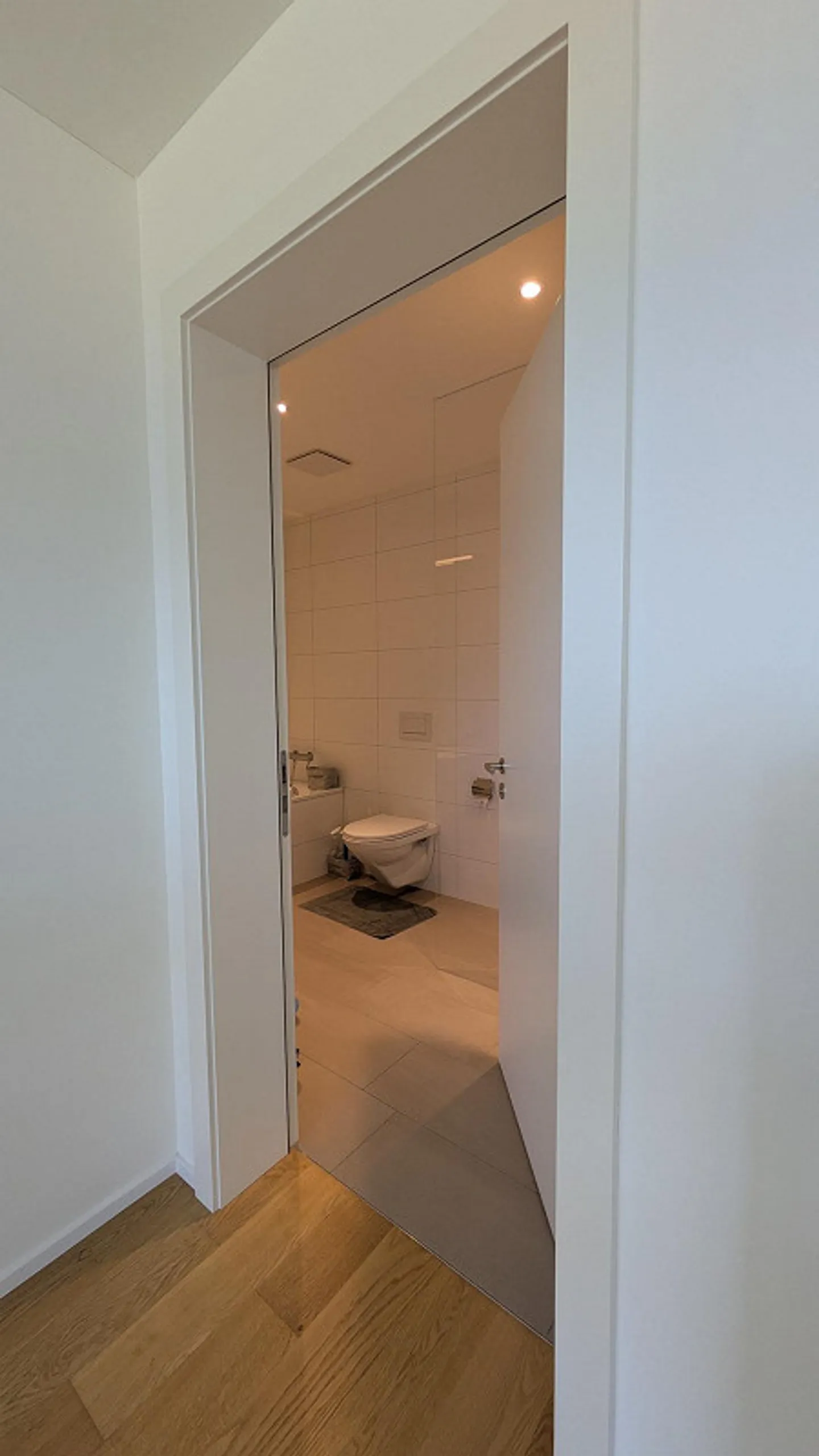 Exclusive penthouse apartment in the green - Photo 5 of 8