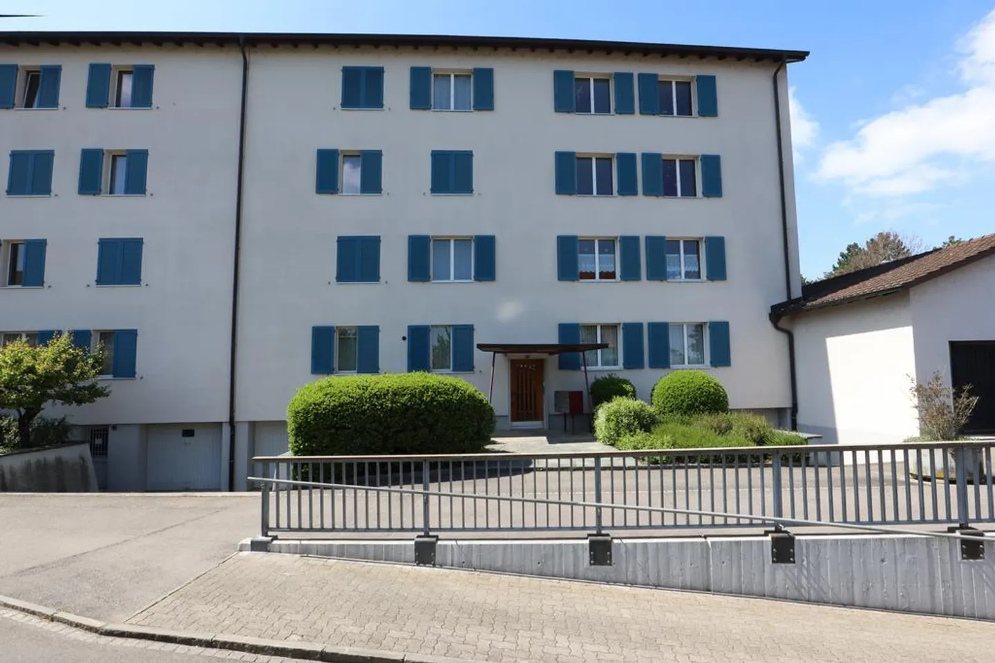 Appartement lumineux avec balcon - Photo 1 sur 8