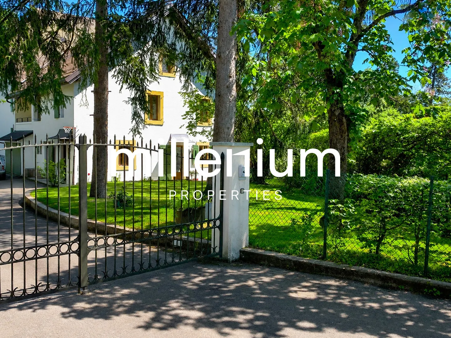 Casa familiare vicino al Collège du Léman - Foto 1 di 4