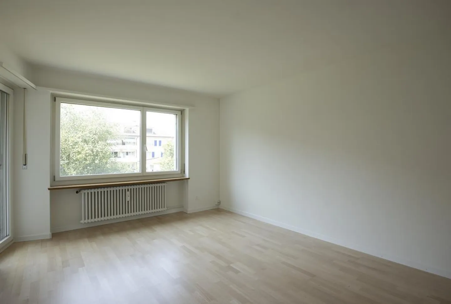 Appartement lumineux avec balcon - Photo 4 sur 8