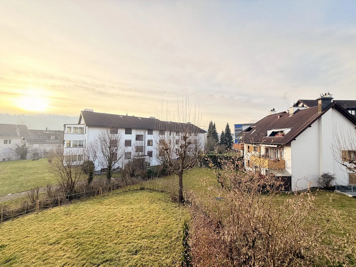 Modern 5.5-room apartment in Glattfelden with style - Photo 1 of 20