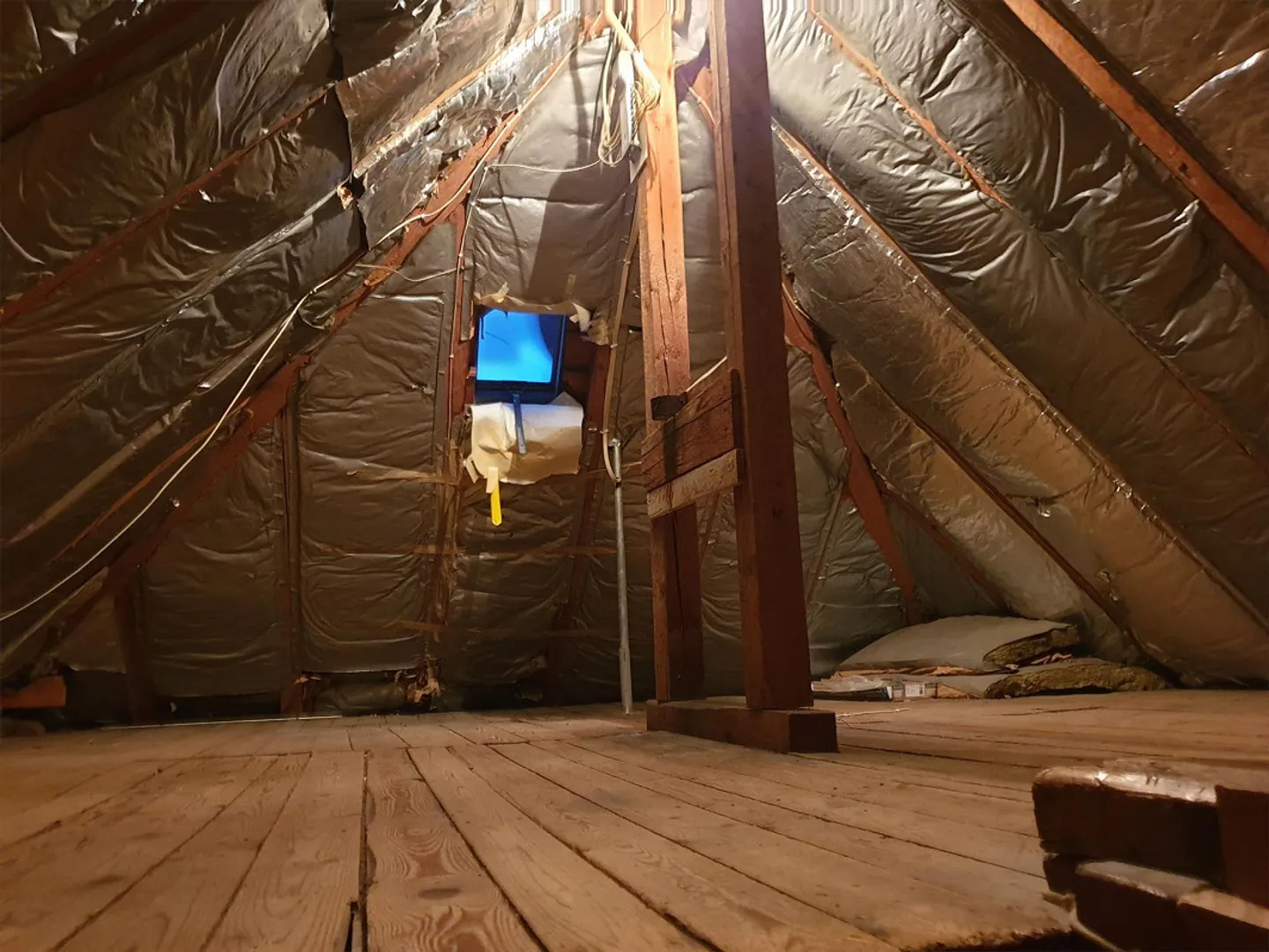 Salle de loisirs dans un emplacement central - Photo 4 sur 4