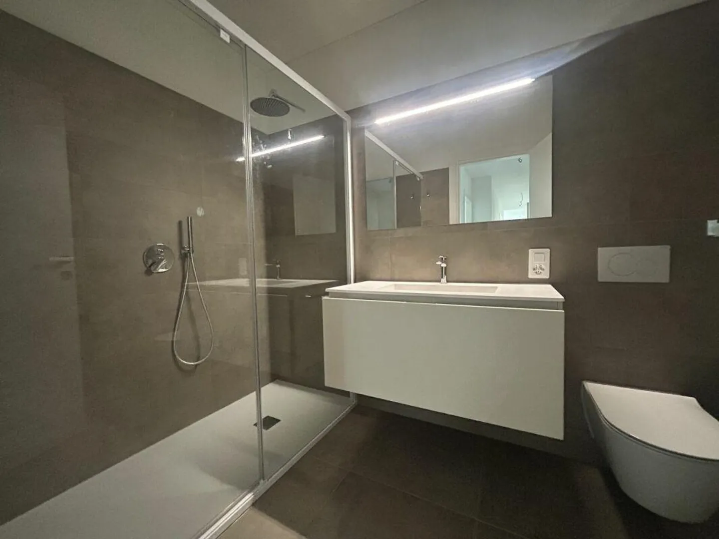 Ultimo appartamento di 4,5 stanze con grande terrazza - Foto 5 di 5