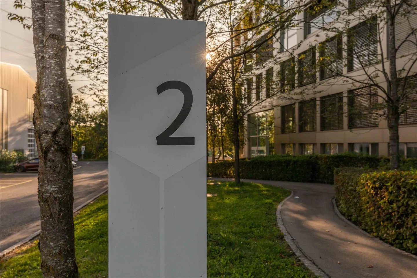 attraktive Gewerbeflächeb in Cham! - Foto 2 von 3