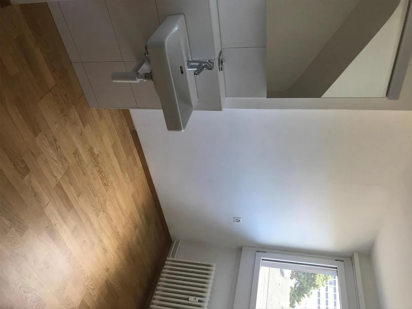 Attic Room near Basel SBB Train Station - Photo 5 of 6