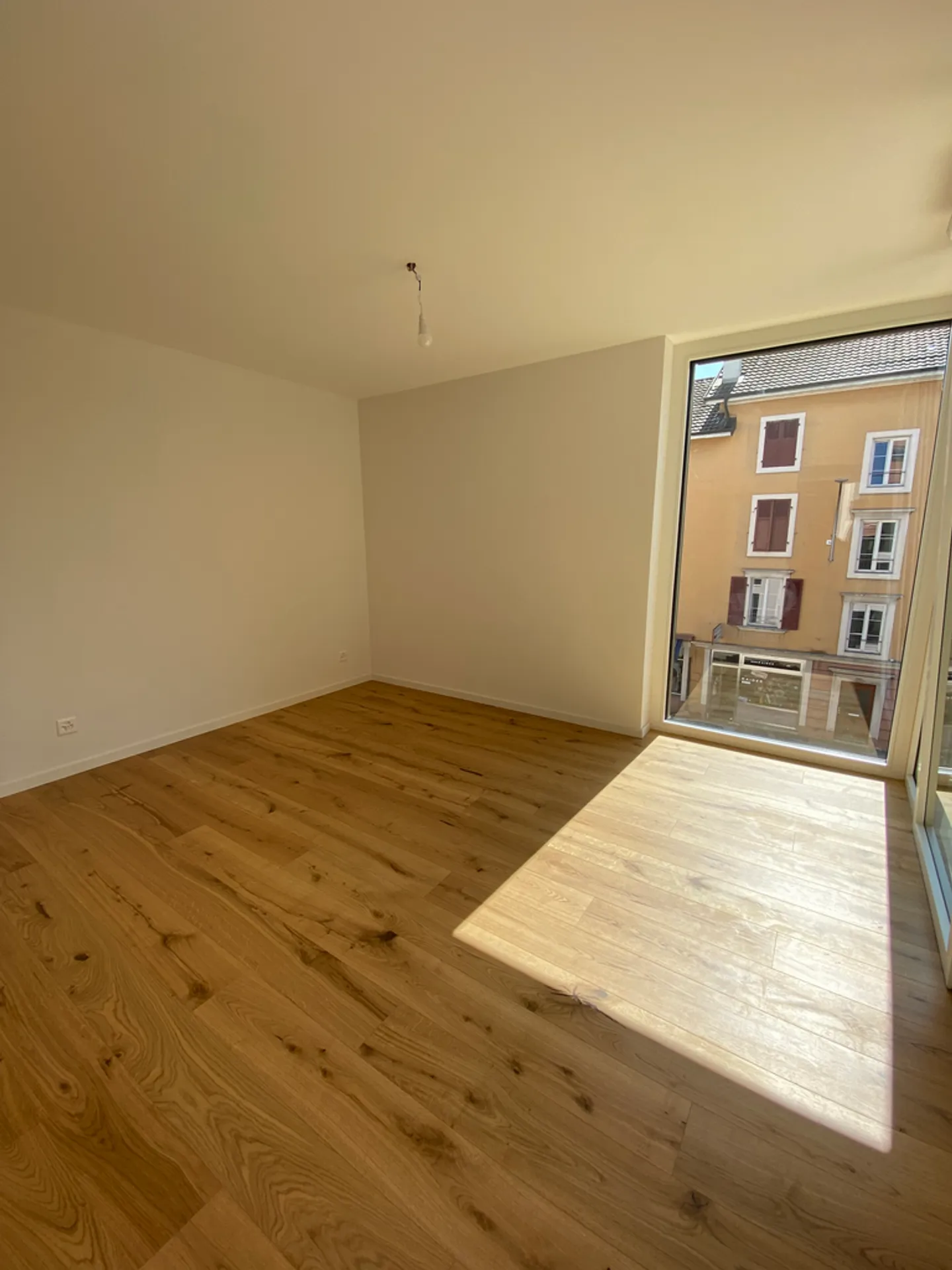 Appartamento 3.5 locali - Foto 4 di 10