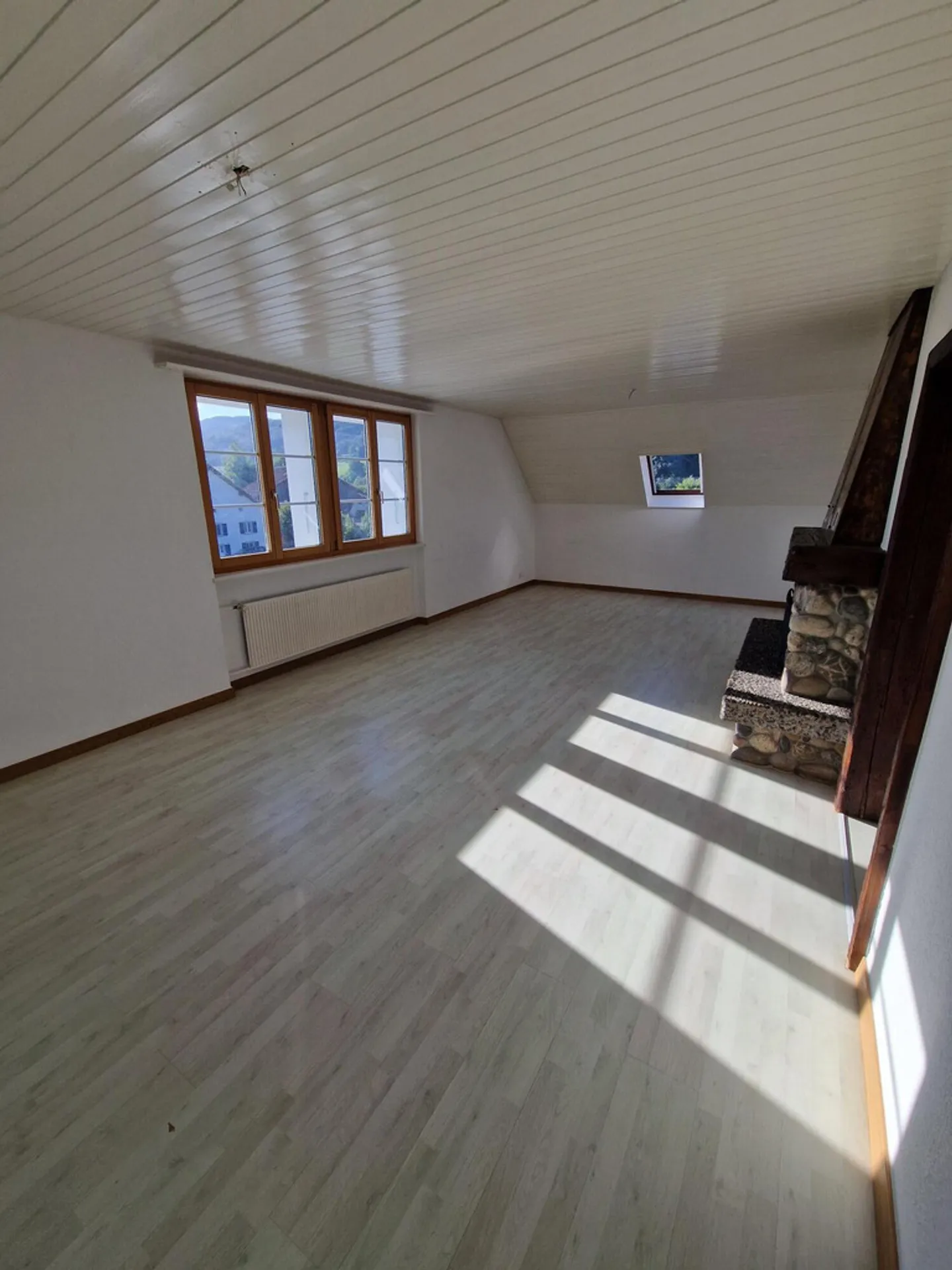 Ein neu isoliertes Gebäude mit Ihrer Dachterrasse - Foto 4 von 12