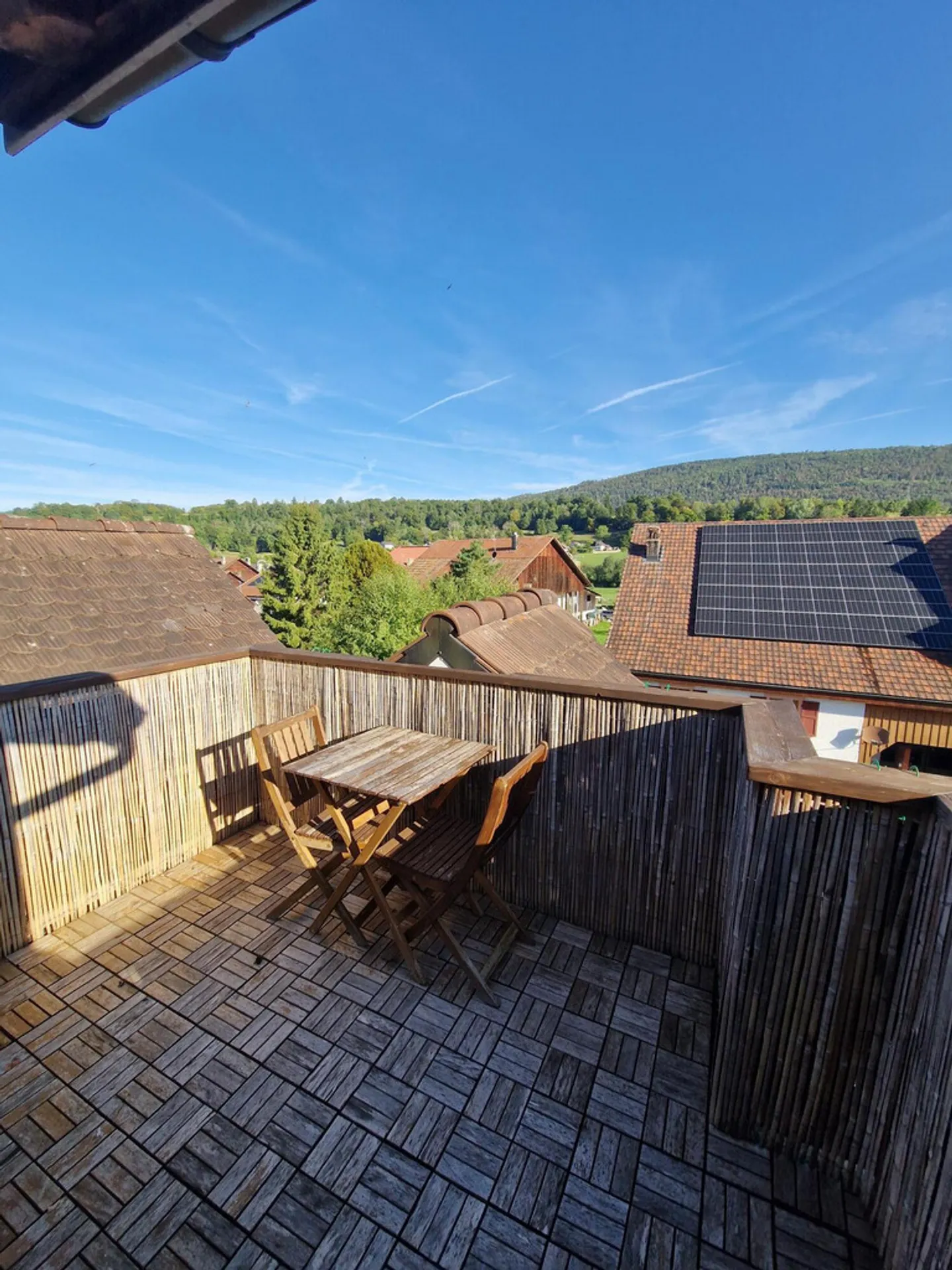Ein neu isoliertes Gebäude mit Ihrer Dachterrasse - Foto 1 von 12