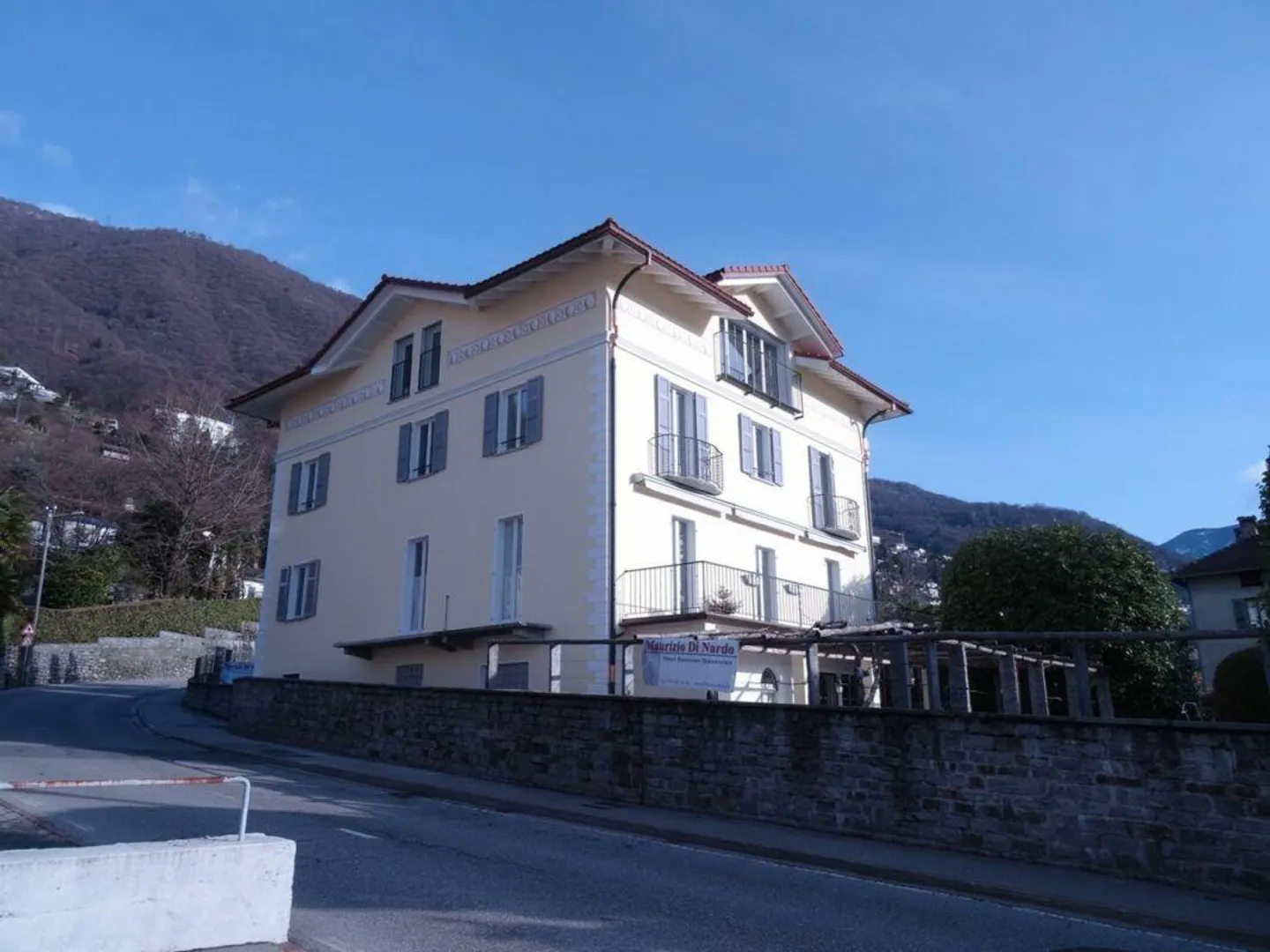 Appartement spacieux de 4,5 pièces avec vue sur le lac et les montagnes - Photo 1 sur 11
