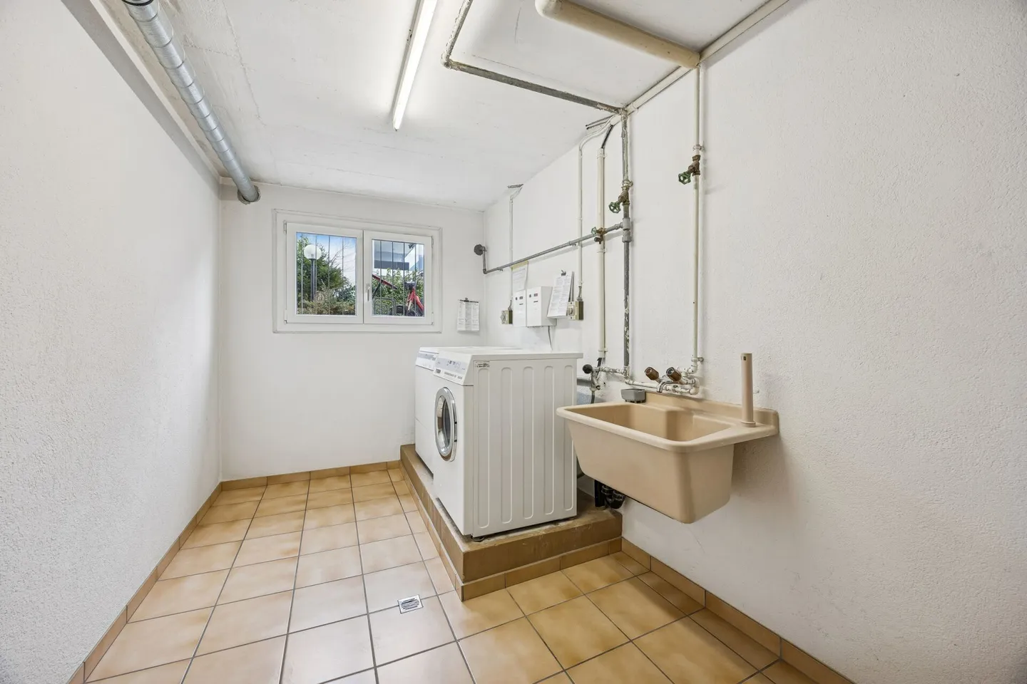 Appartamento 4 stanze in un quartiere adatto alle famiglie - Foto 18 di 19