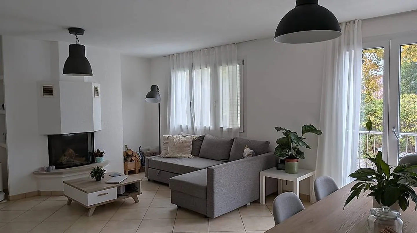 4.5 Room Apartment - Photo 1 of 5