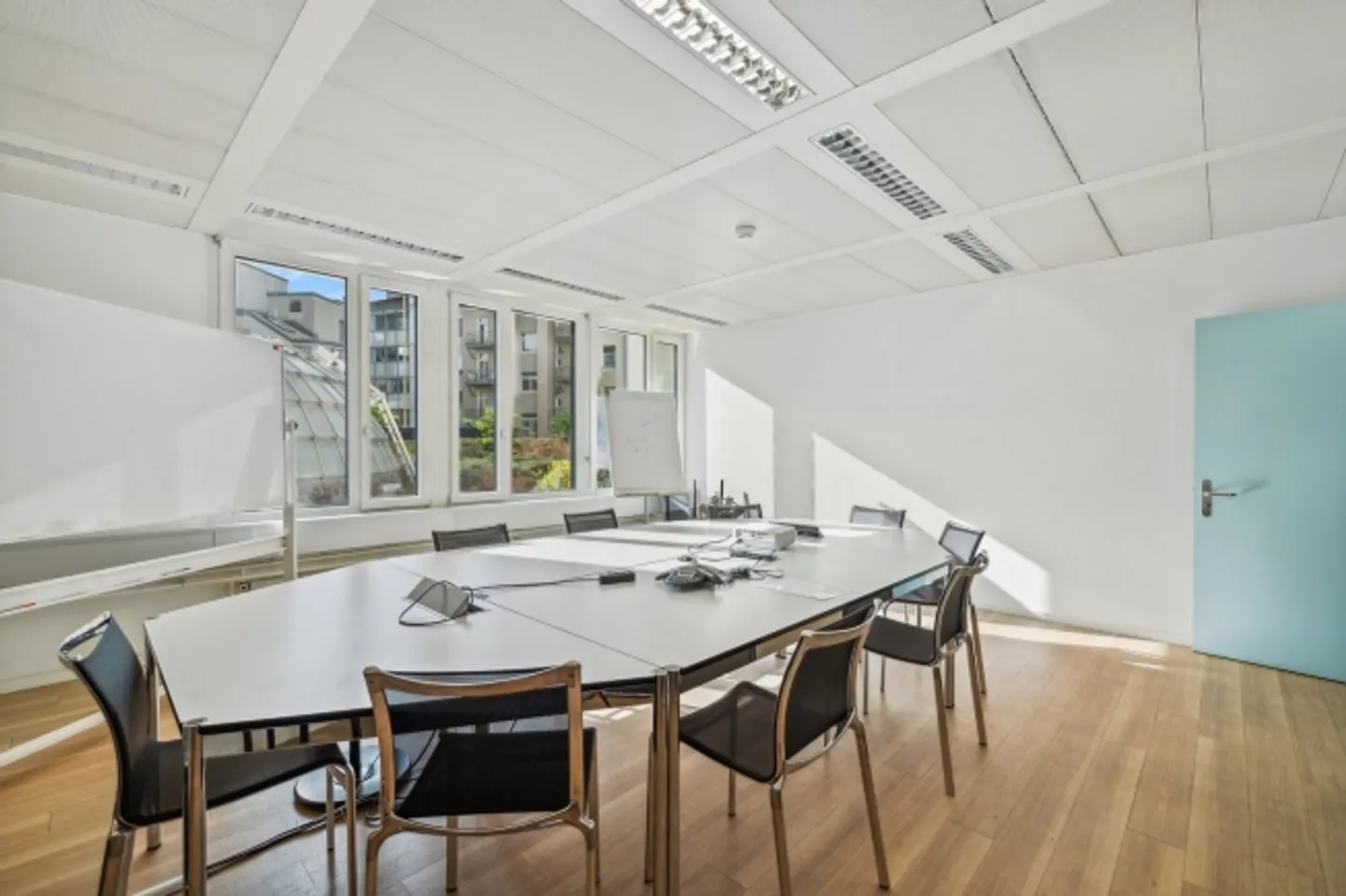 Central. Spacieux. Inspirant - Bureaux à proximité immédiate de la gare - Photo 7 sur 13