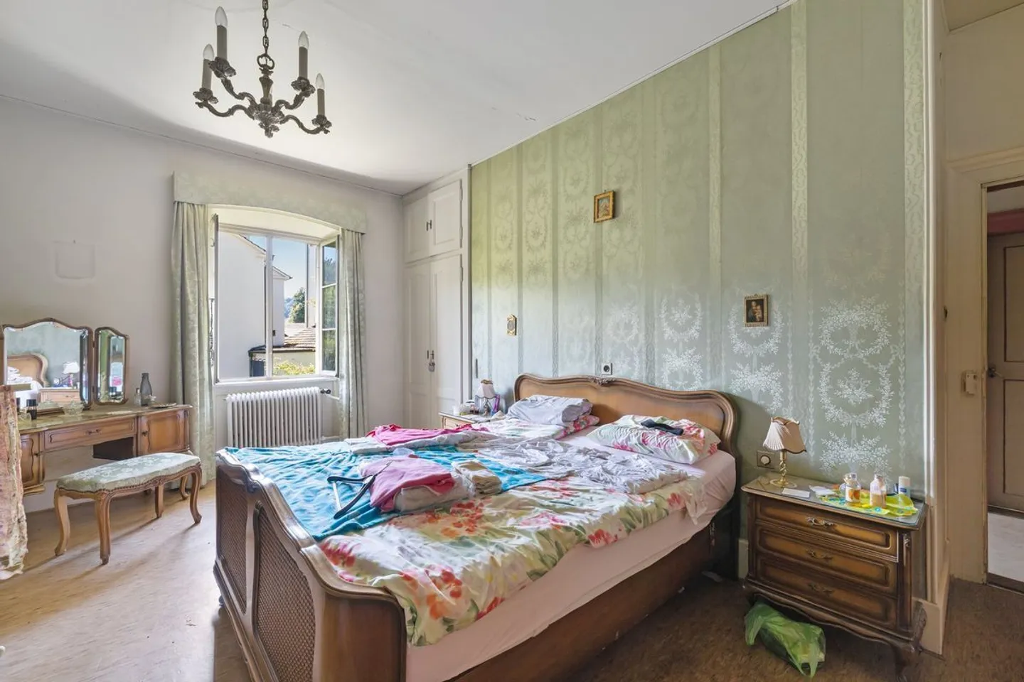 Ampia casa familiare da ristrutturare - Foto 3 di 6