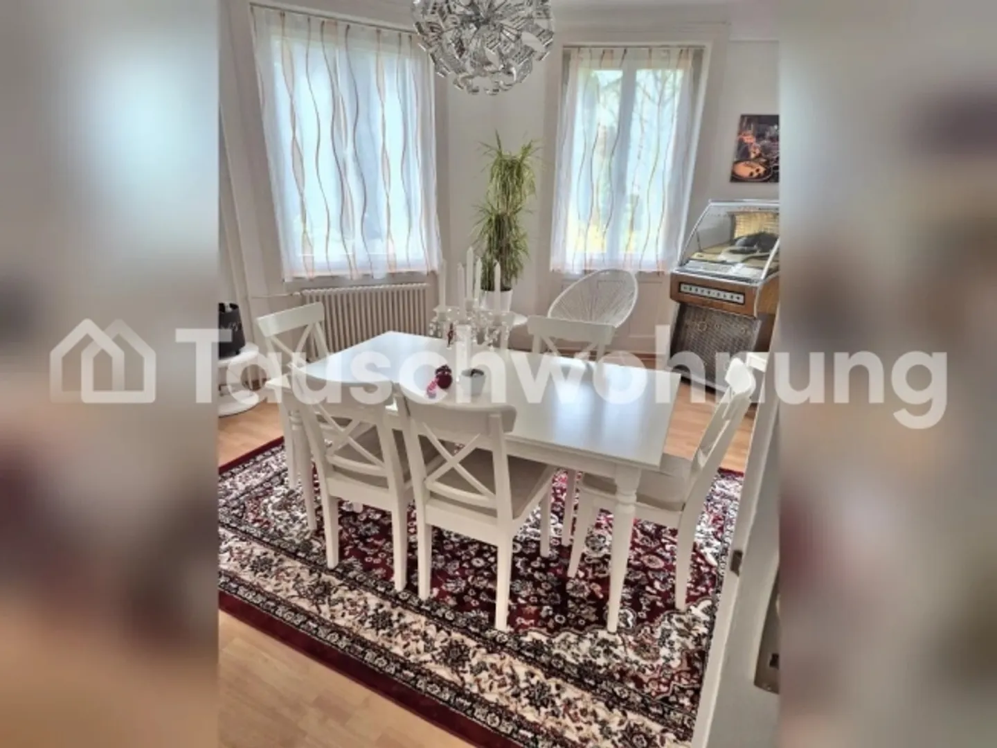 Ampio appartamento d'epoca con giardino in comune - Foto 1 di 1