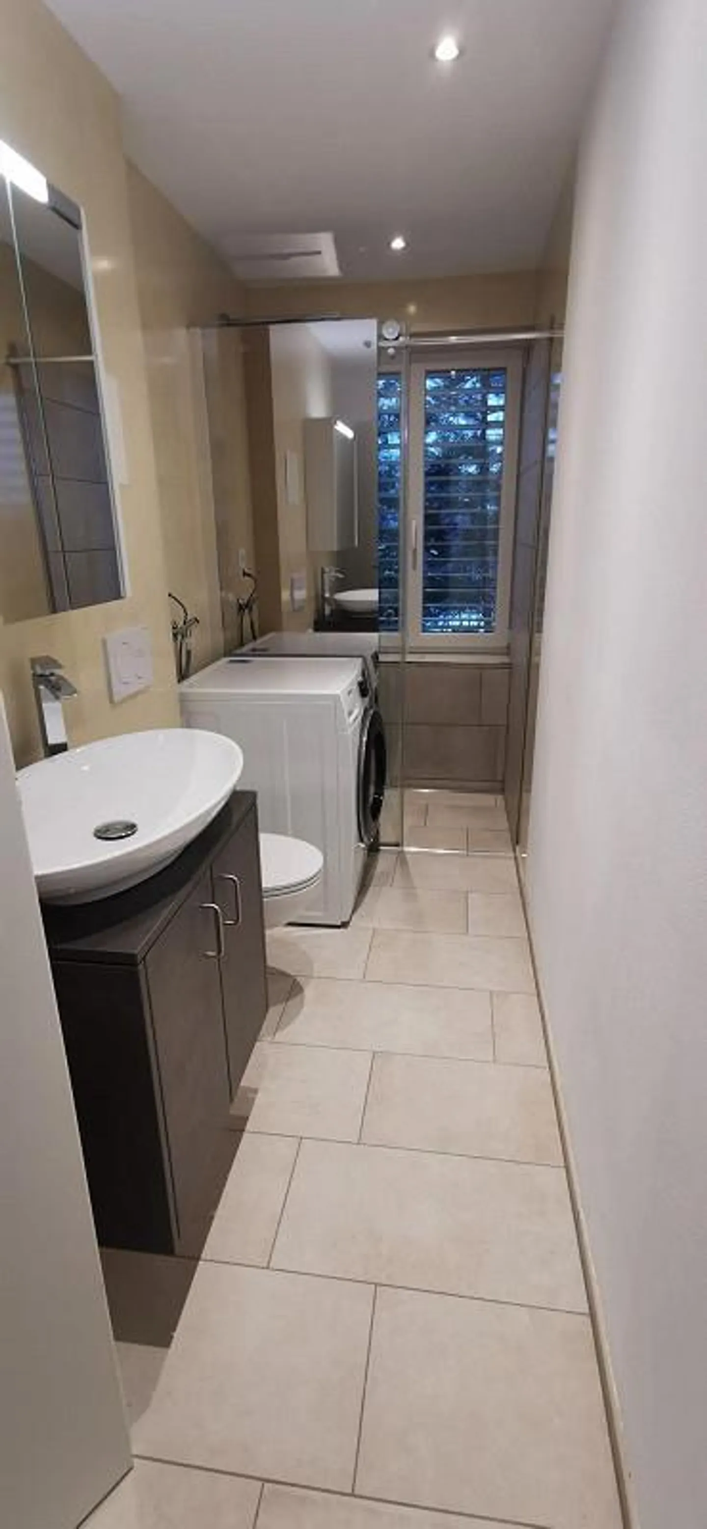Nuovo appartamento con 2 camere nel quartiere Feldli, da dic. 26 / gen. 27 - Foto 5 di 7
