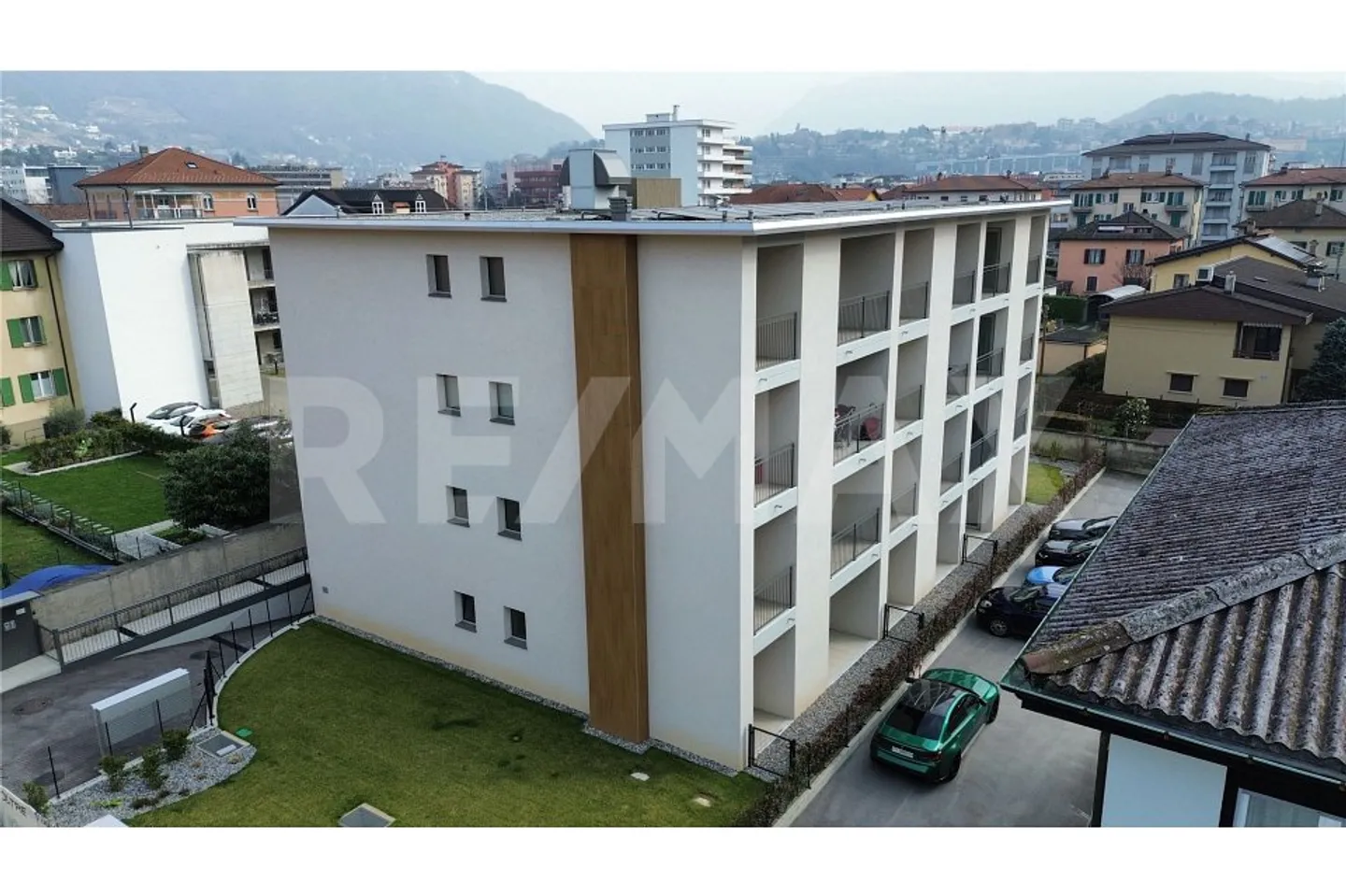 Modern Apartment with Private Garden - Photo 1 of 13