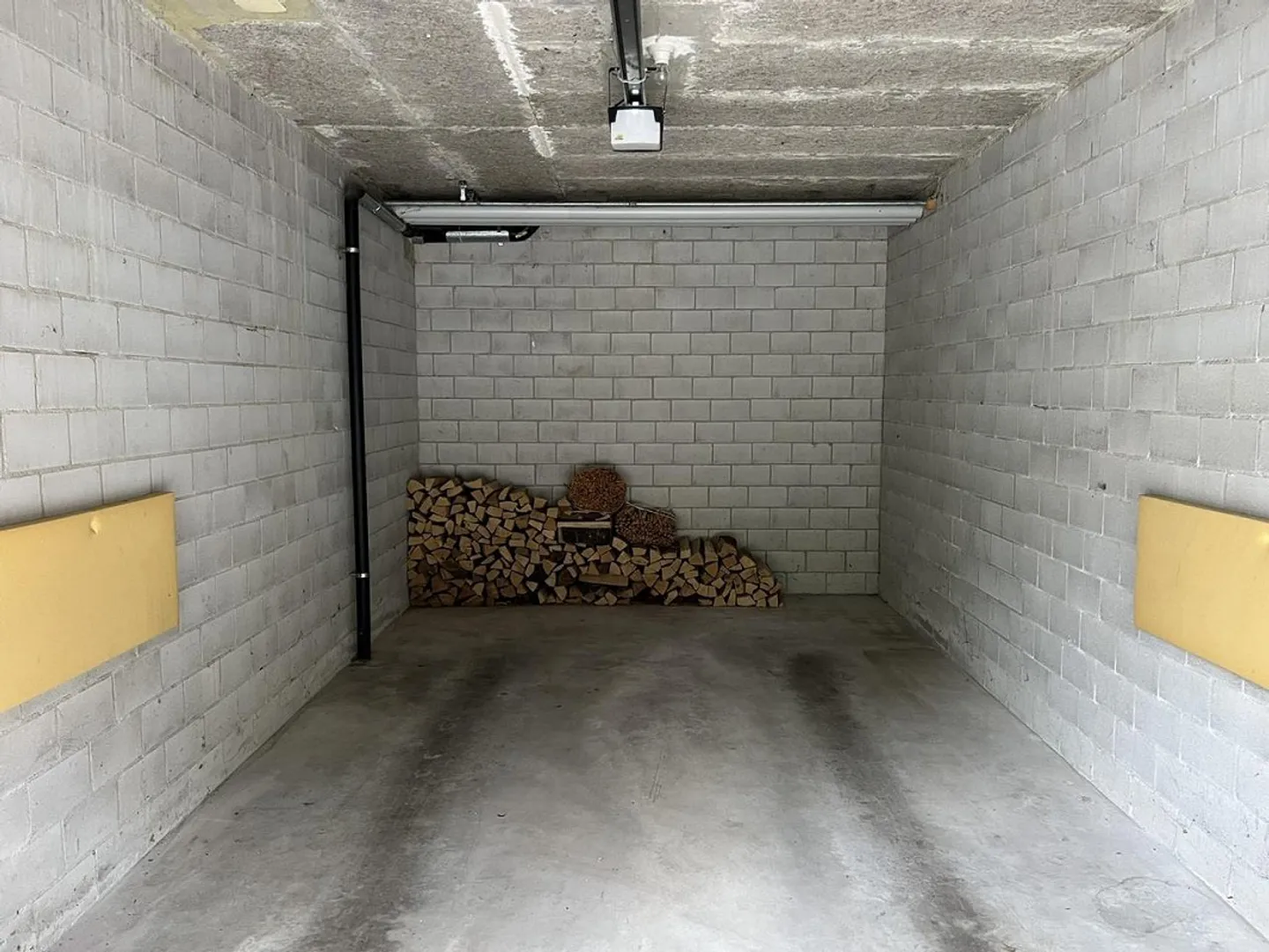Appartamento pratico di 2,5 stanze con balcone vicino alla città - Foto 7 di 7