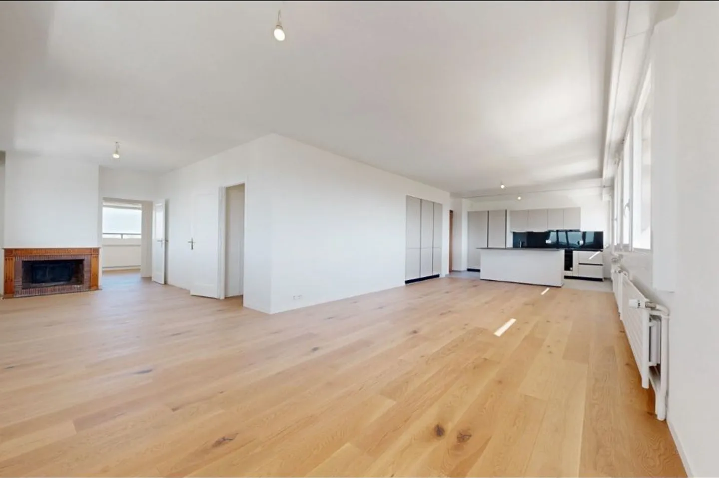 Exceptional penthouse apartment with 4.5 rooms in Geneva - Photo 2 of 9
