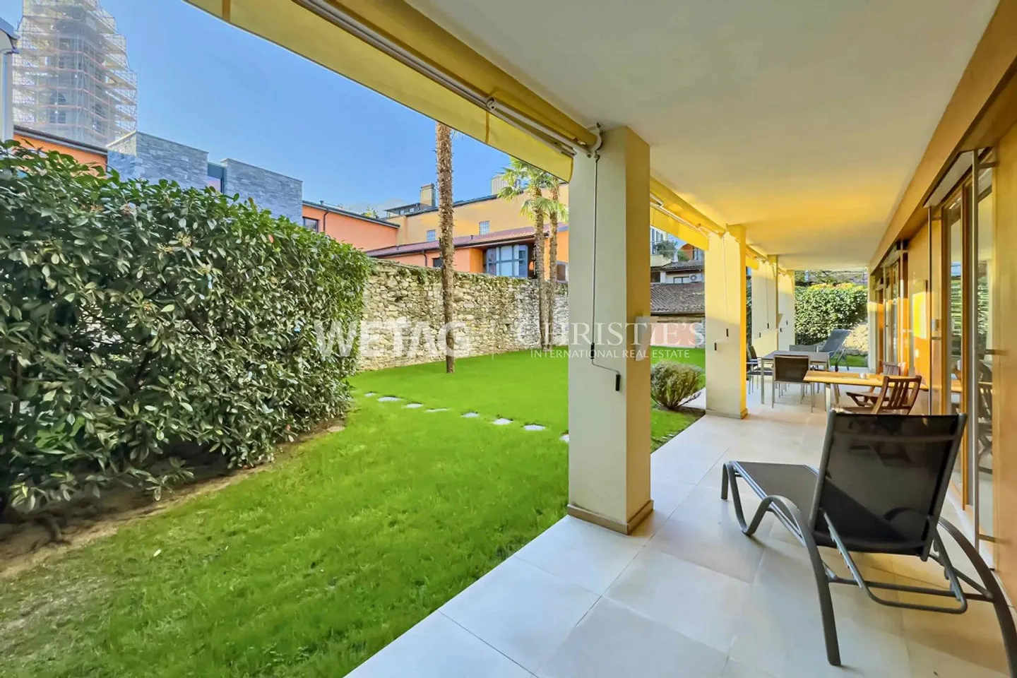 In the heart of Ascona, modern apartment with private garden for sale - Photo 11 of 13