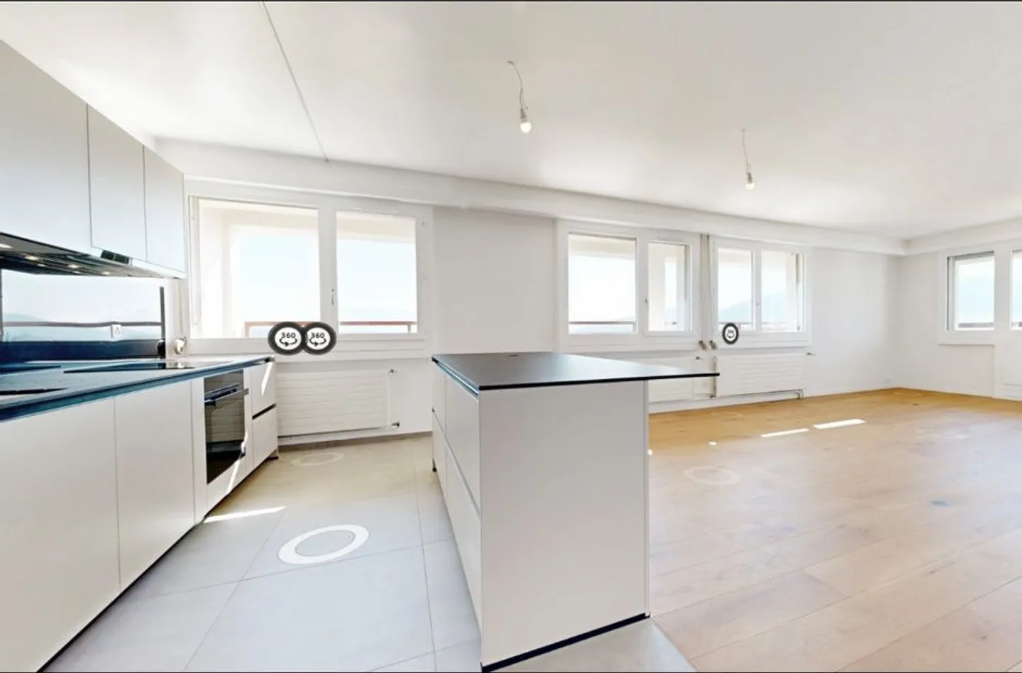 Exceptional penthouse apartment with 4.5 rooms in Geneva - Photo 3 of 9