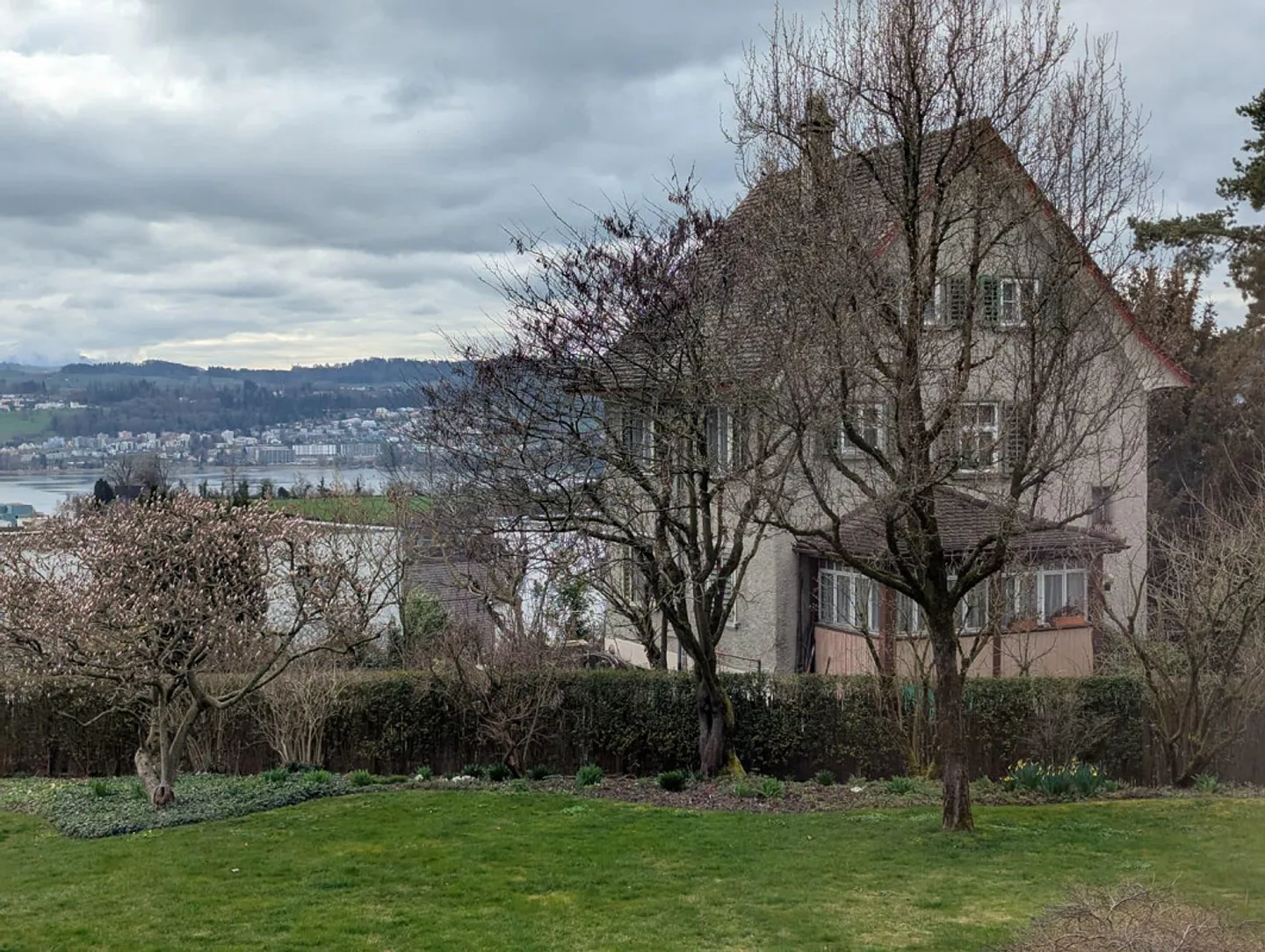 Bauparzelle mit Seeblick - Foto 1 von 8