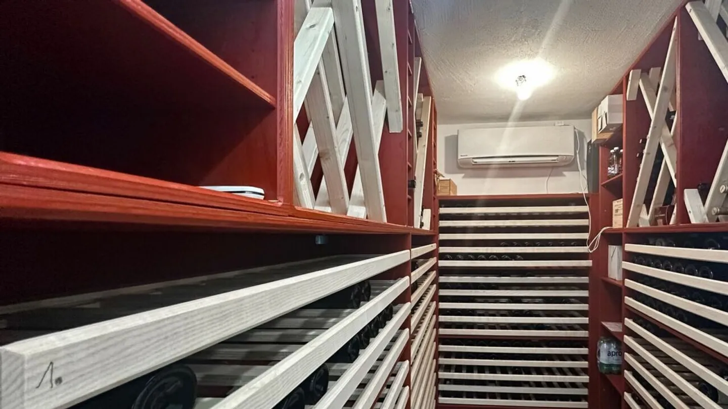 Hochwertiges Gebäude mit 2 Wohnungen, 5,5 Zimmern und 3,5 Zimmern. - Foto 20 von 24