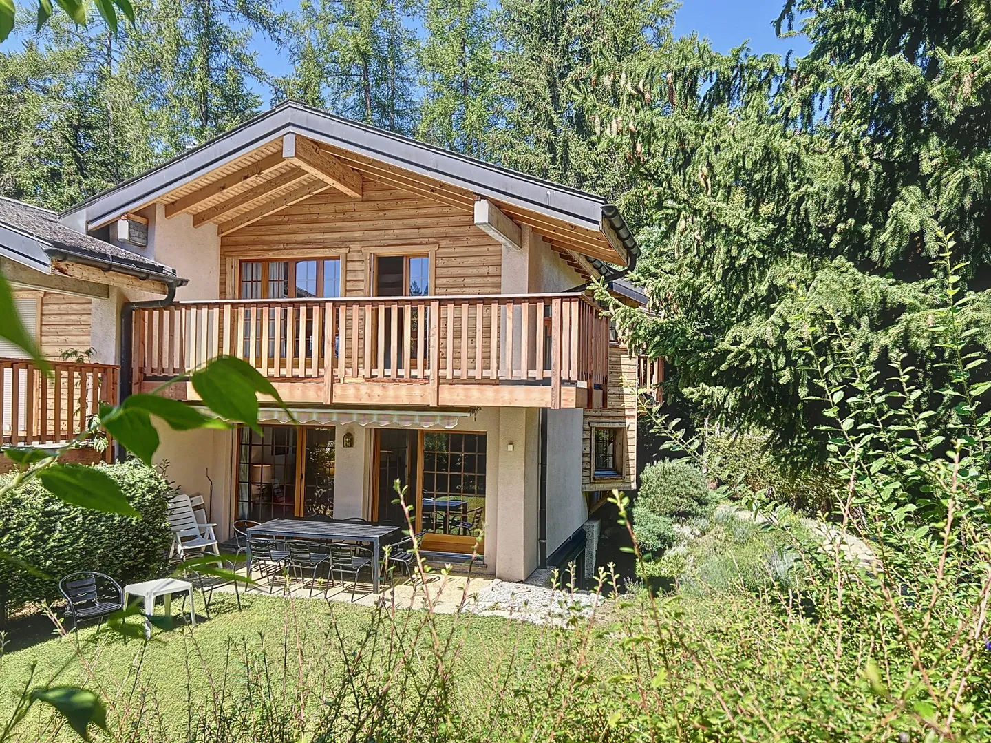 Charming Chalet Near Lake - Photo 1 of 13