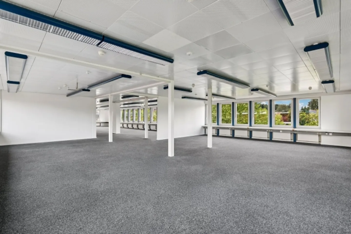 Modern, stylish and ready for your visions - your new office space! - Photo 10 of 10