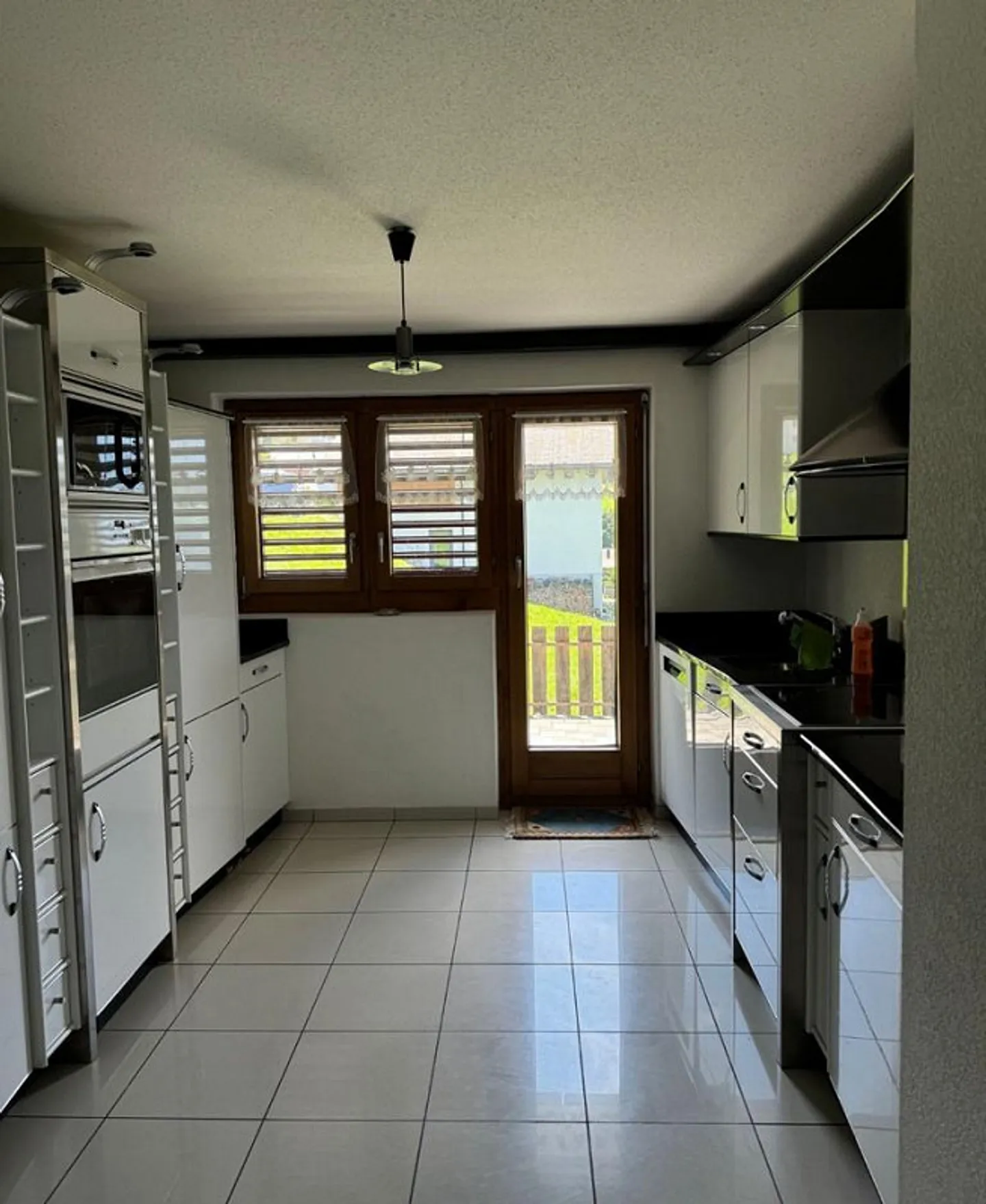 Appartamento in affitto 4.5 stanze con panorama montano - Foto 7 di 13