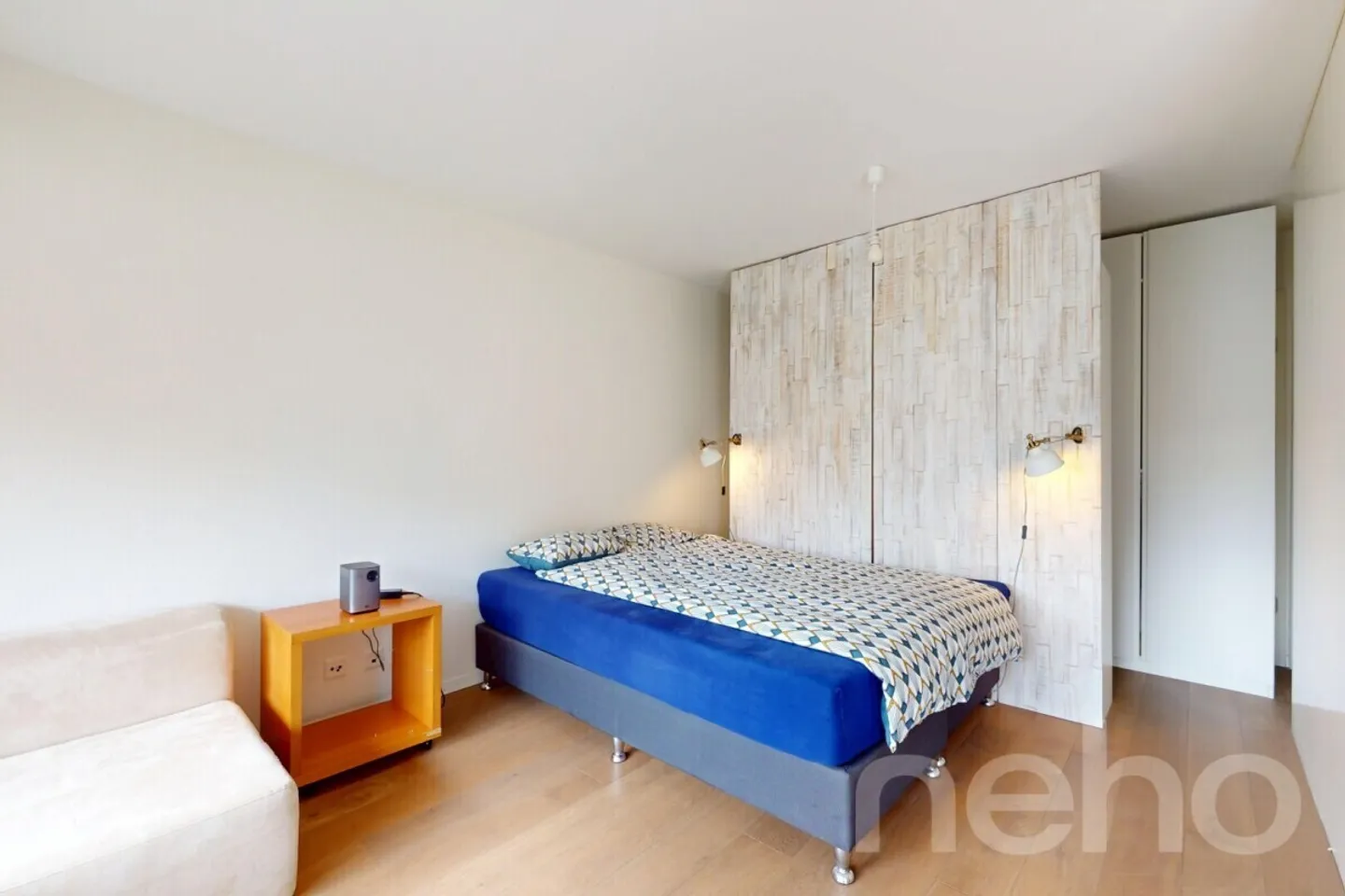 Appartamento con balcone vicino al centro - Foto 7 di 9