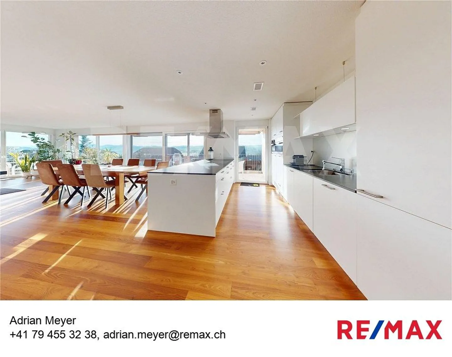 Appartamento di lusso con vista panoramica - Foto 1 di 13