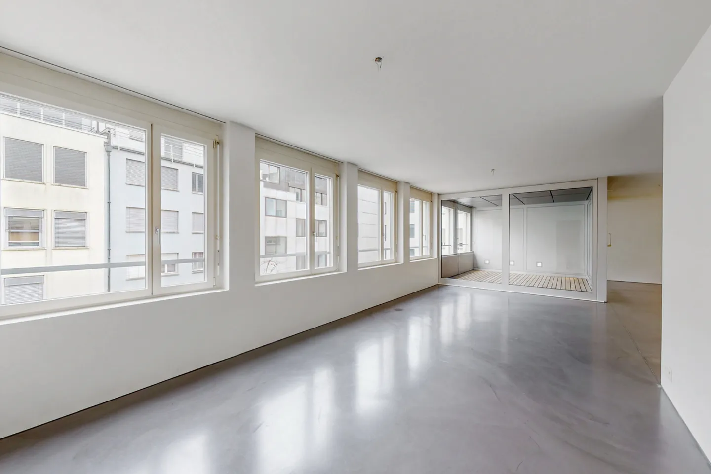 Modernes 2-Zimmer-Apartment in Biel - Foto 3 von 7