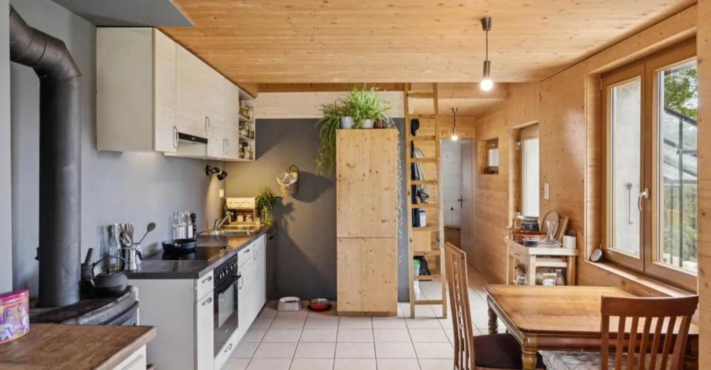 Individual chalet 3.5 rooms in the heart of Valais nature - Photo 9 of 13
